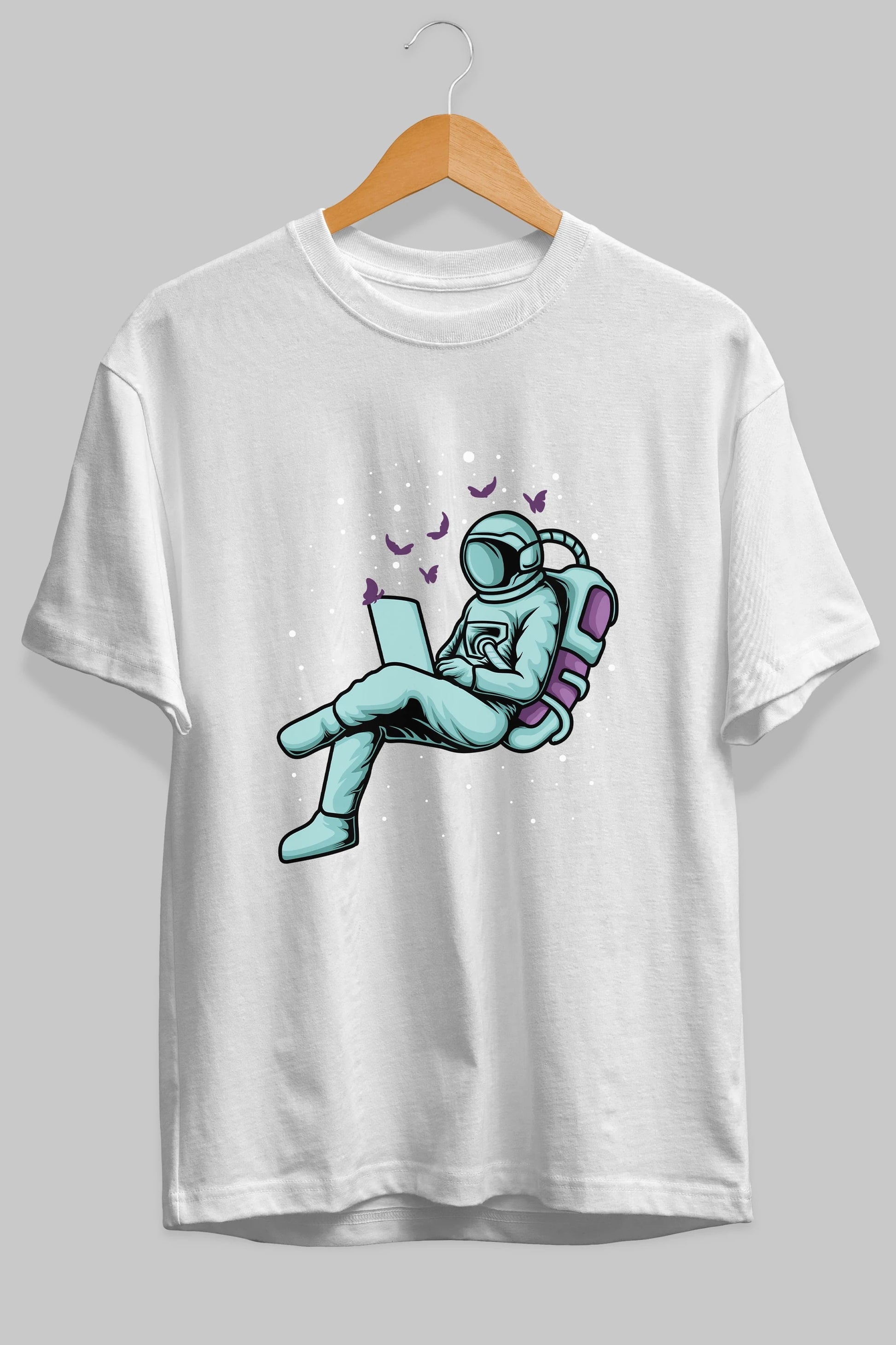 Work with Butterflies in Space Ön Baskılı Oversize t-shirt Erkek Kadın Unisex