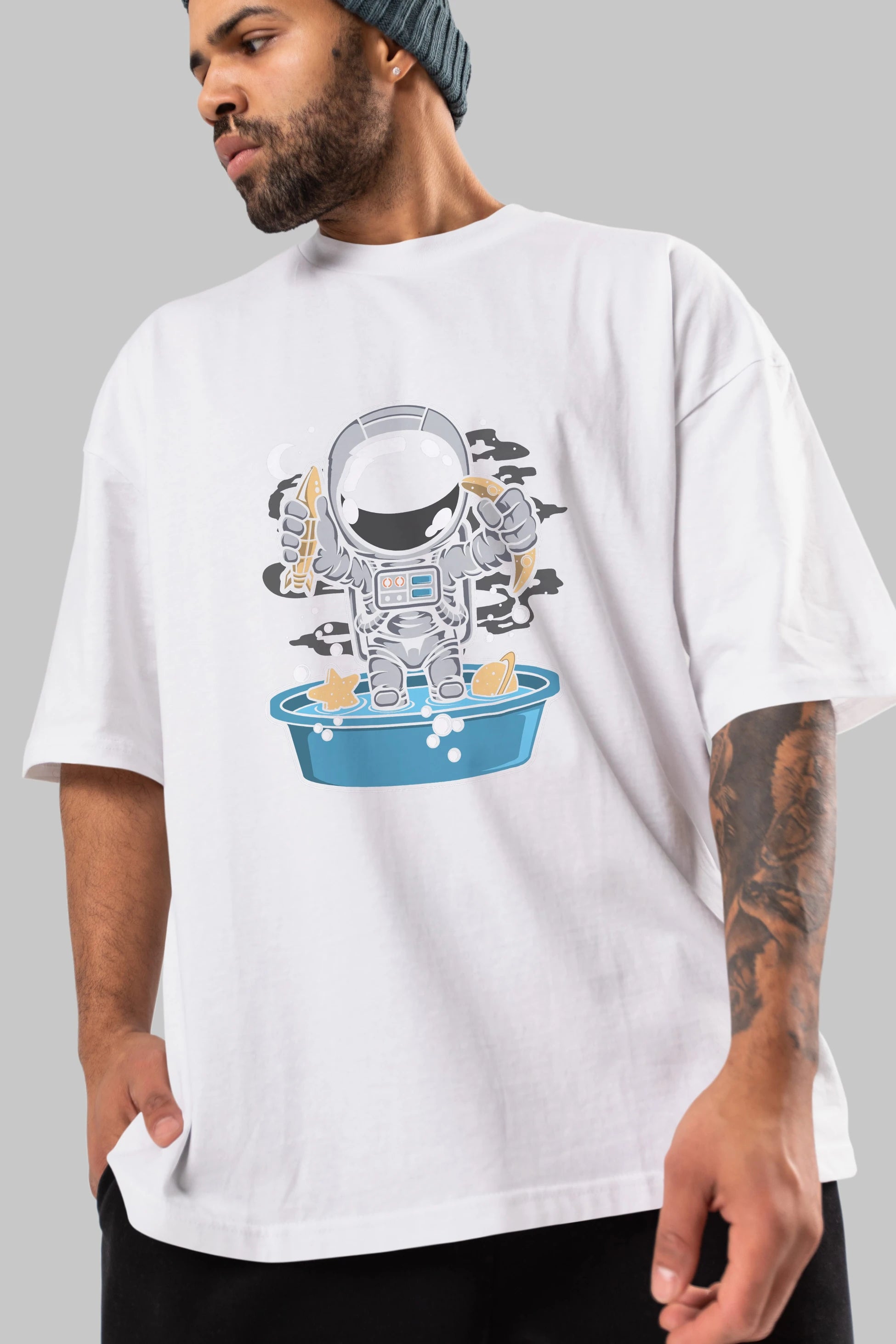 Astronaut Bath Tub Ön Baskılı Oversize t-shirt Erkek Kadın Unisex