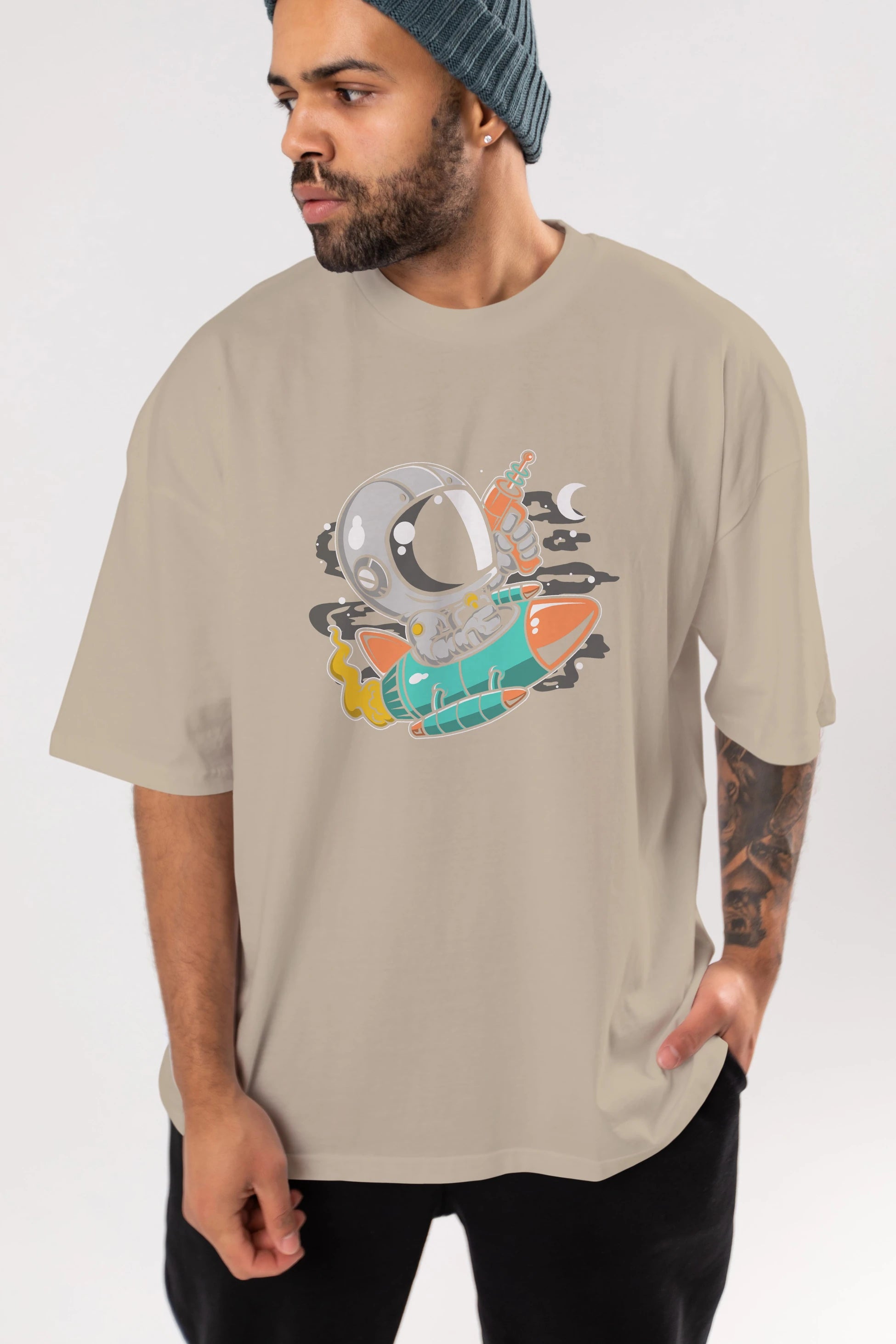 Astronaut Riding Rocket Ön Baskılı Oversize t-shirt Erkek Kadın Unisex