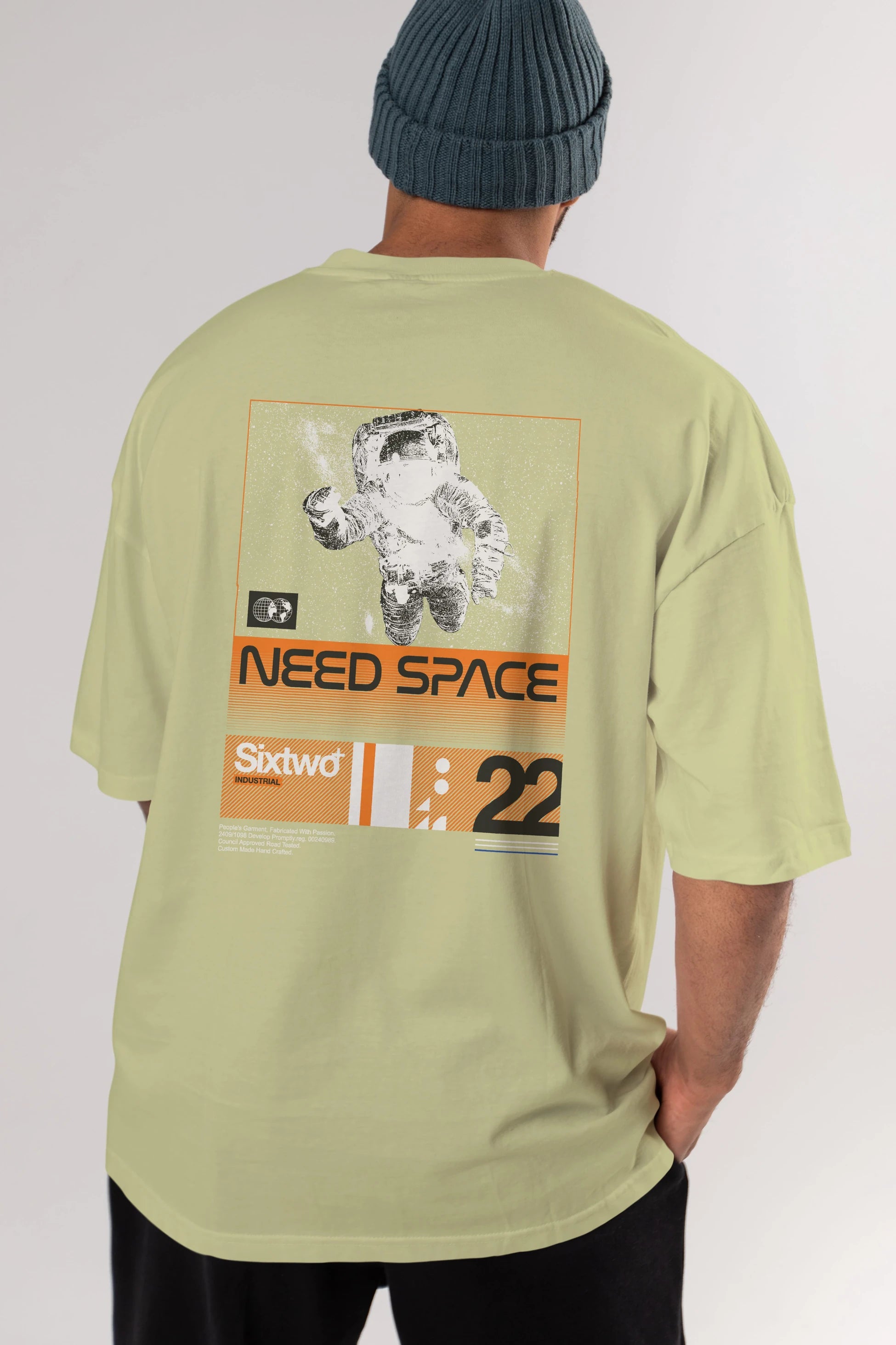 Need Space Arka Baskılı Oversize t-shirt Erkek Kadın Unisex