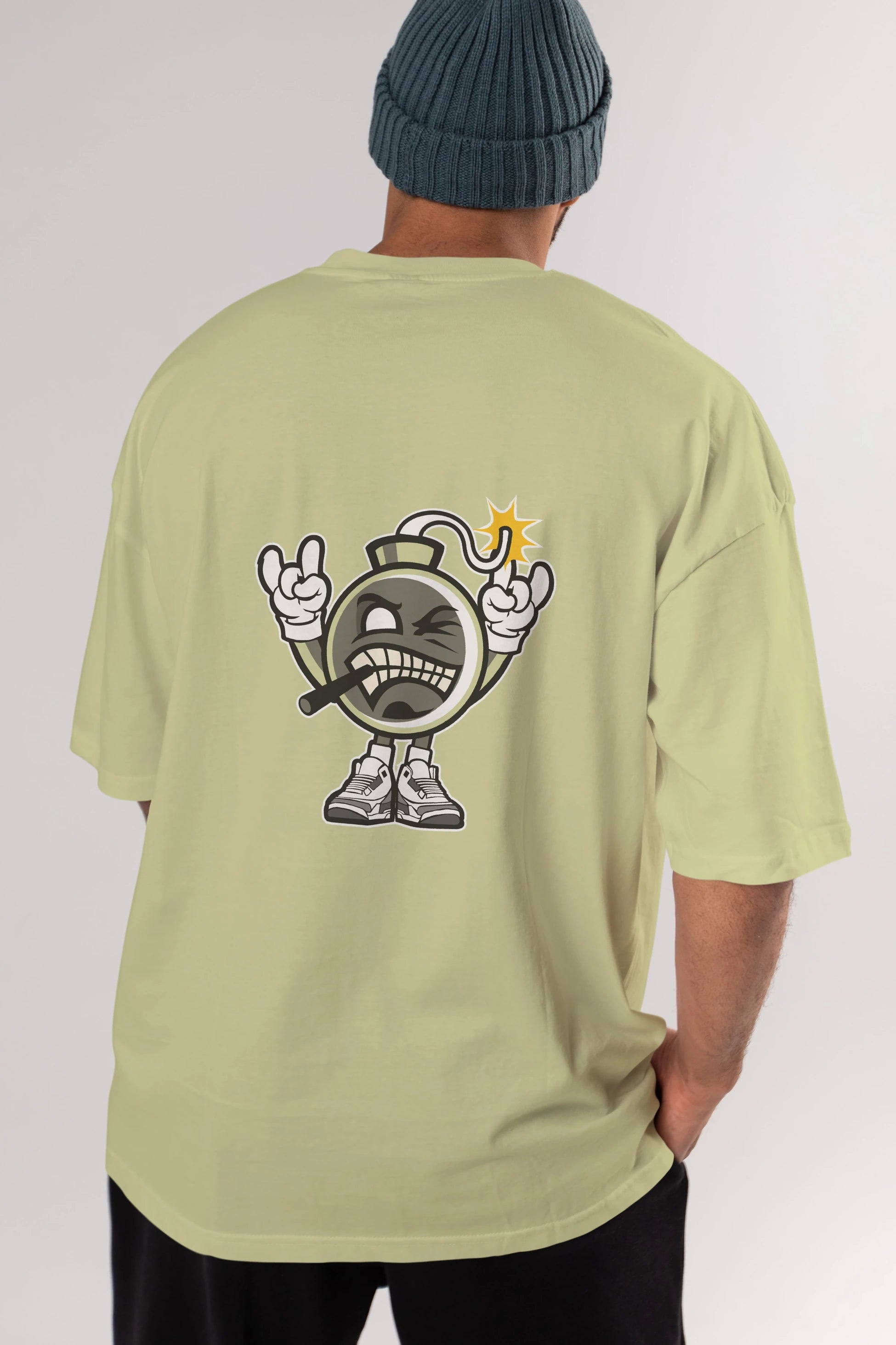 Evil Bomb Arka Baskılı Oversize t-shirt Erkek Kadın Unisex %100 Pamuk tişort