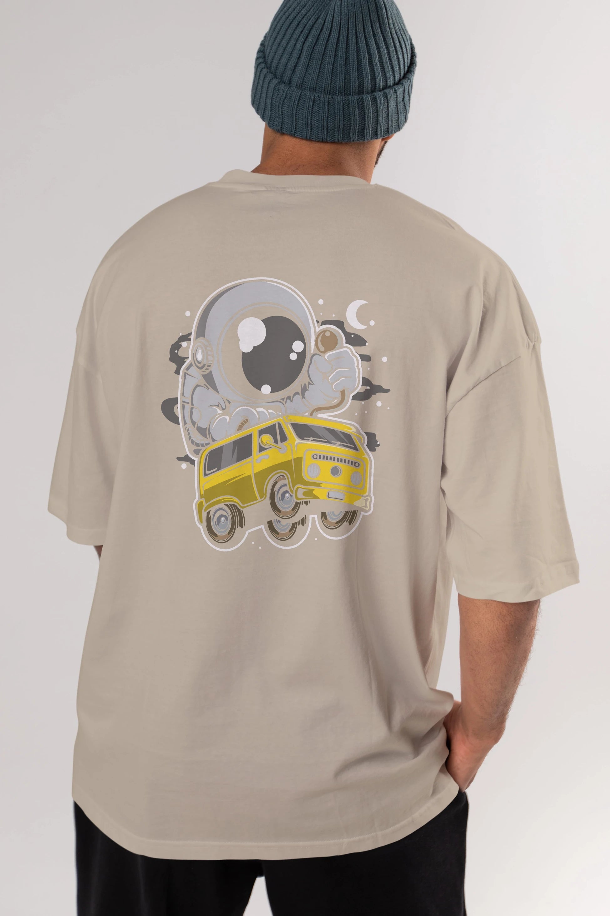 Astronaut Car Racer Arka Baskılı Oversize t-shirt Erkek Kadın Unisex