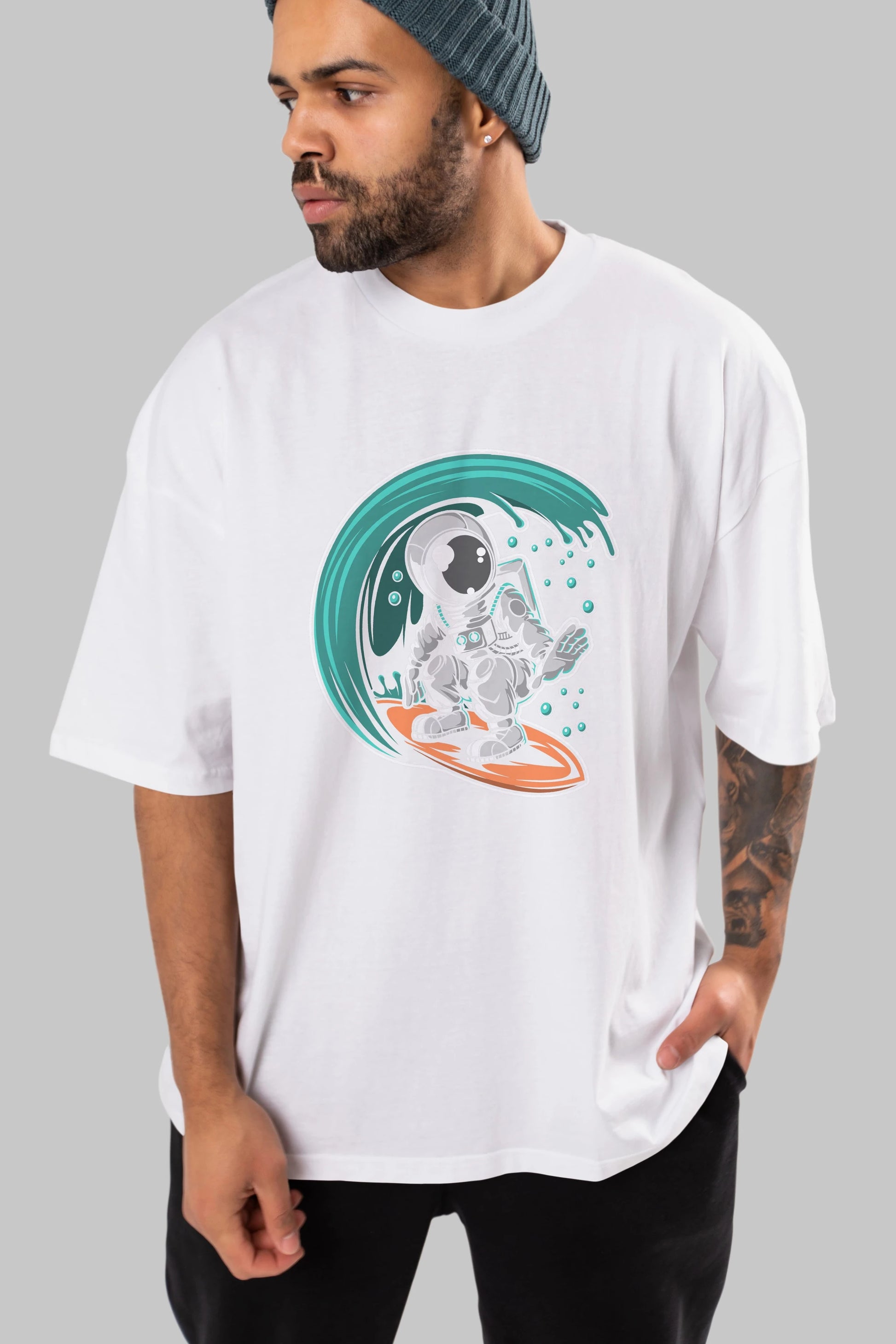 Astronaut Surfing Ön Baskılı Oversize t-shirt Erkek Kadın Unisex