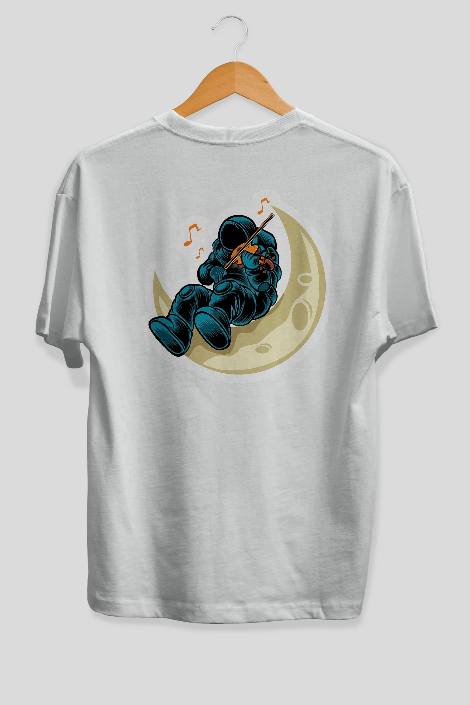 Playing Vionist in Space Sticker Arka Baskılı Oversize t-shirt Erkek Kadın Unisex