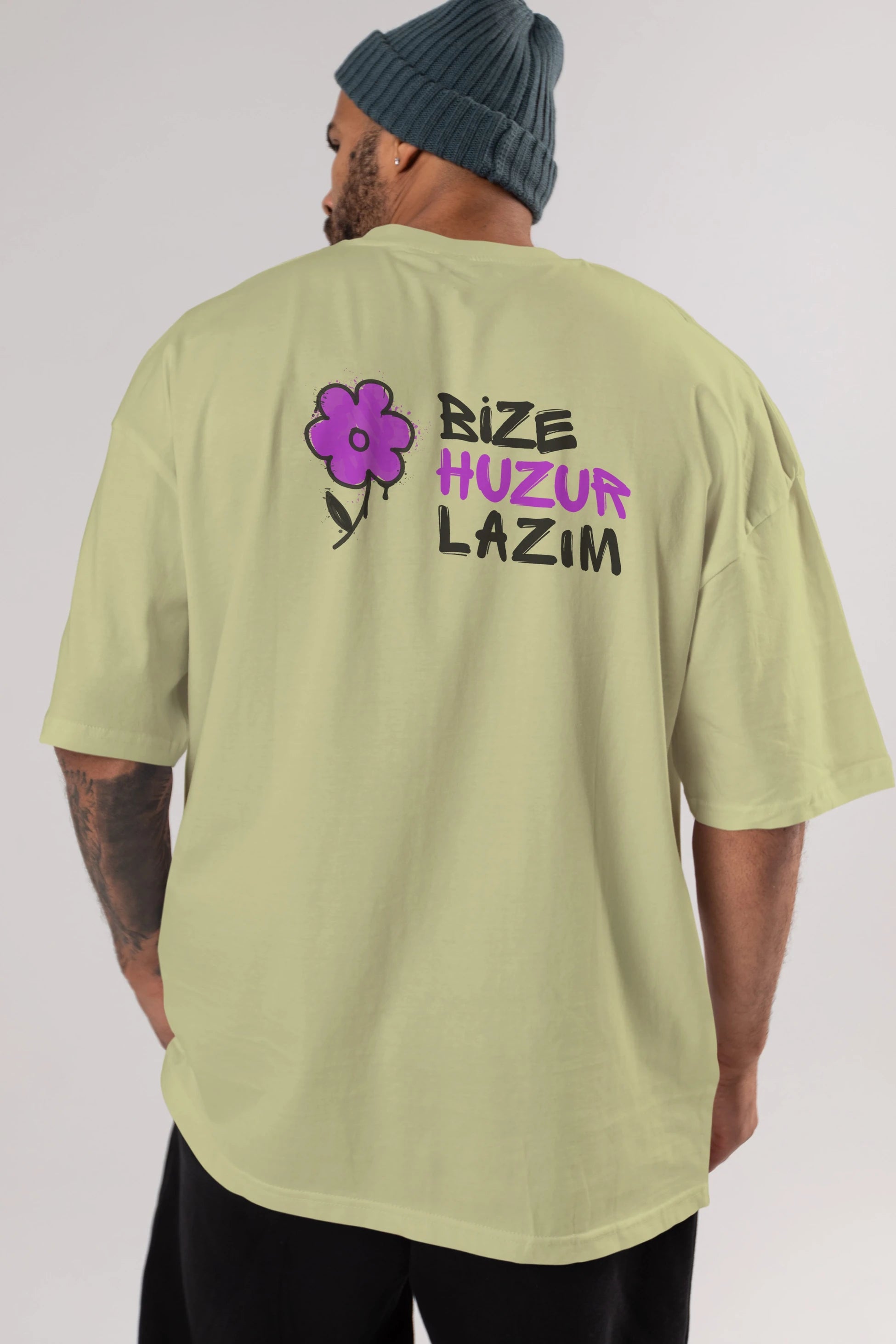 Bize Huzur Lazım Arka Baskılı Oversize t-shirt Erkek Kadın Unisex