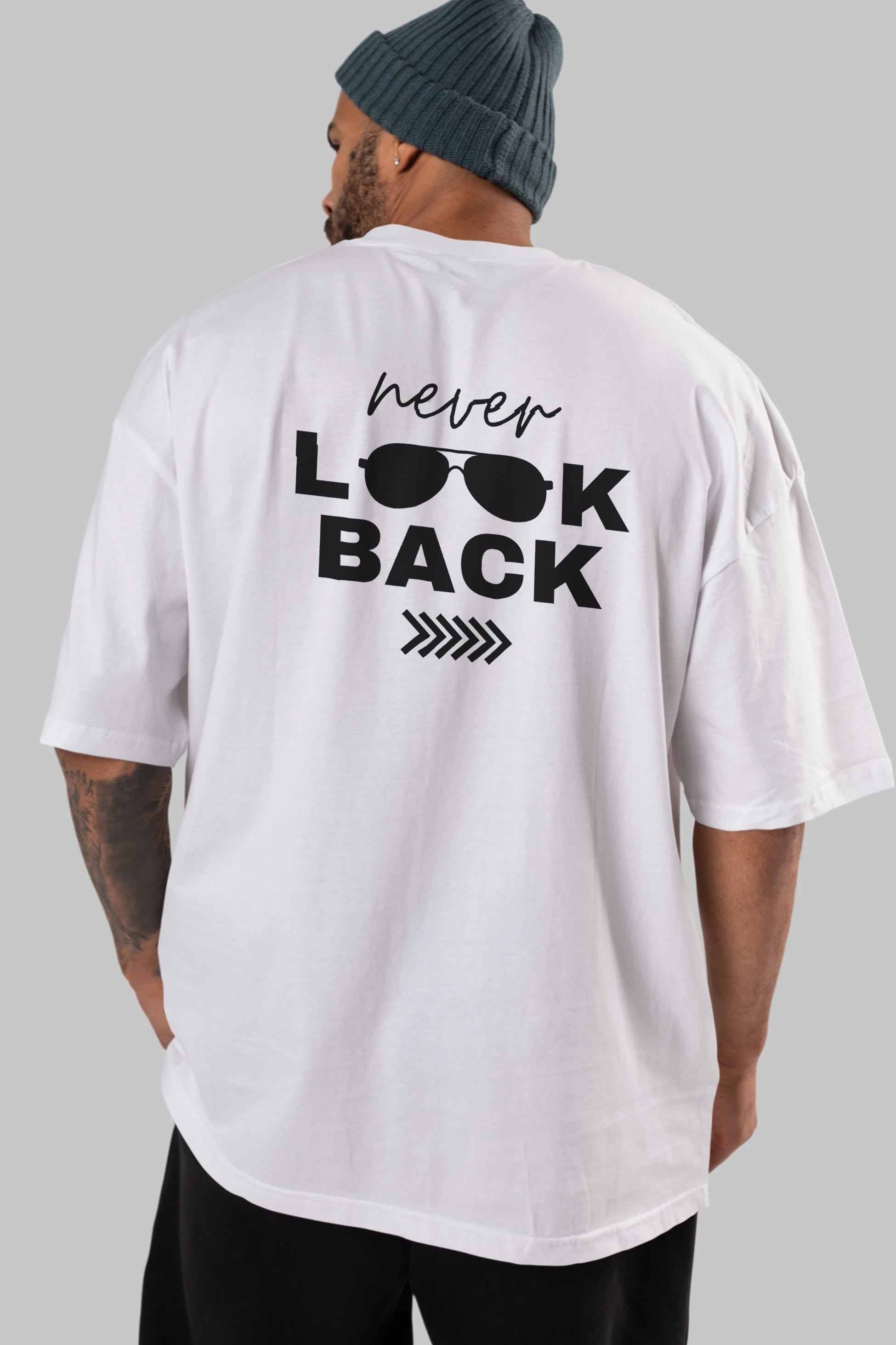 Never Look Back Yazılı Arka Baskılı Oversize t-shirt Erkek Kadın Unisex