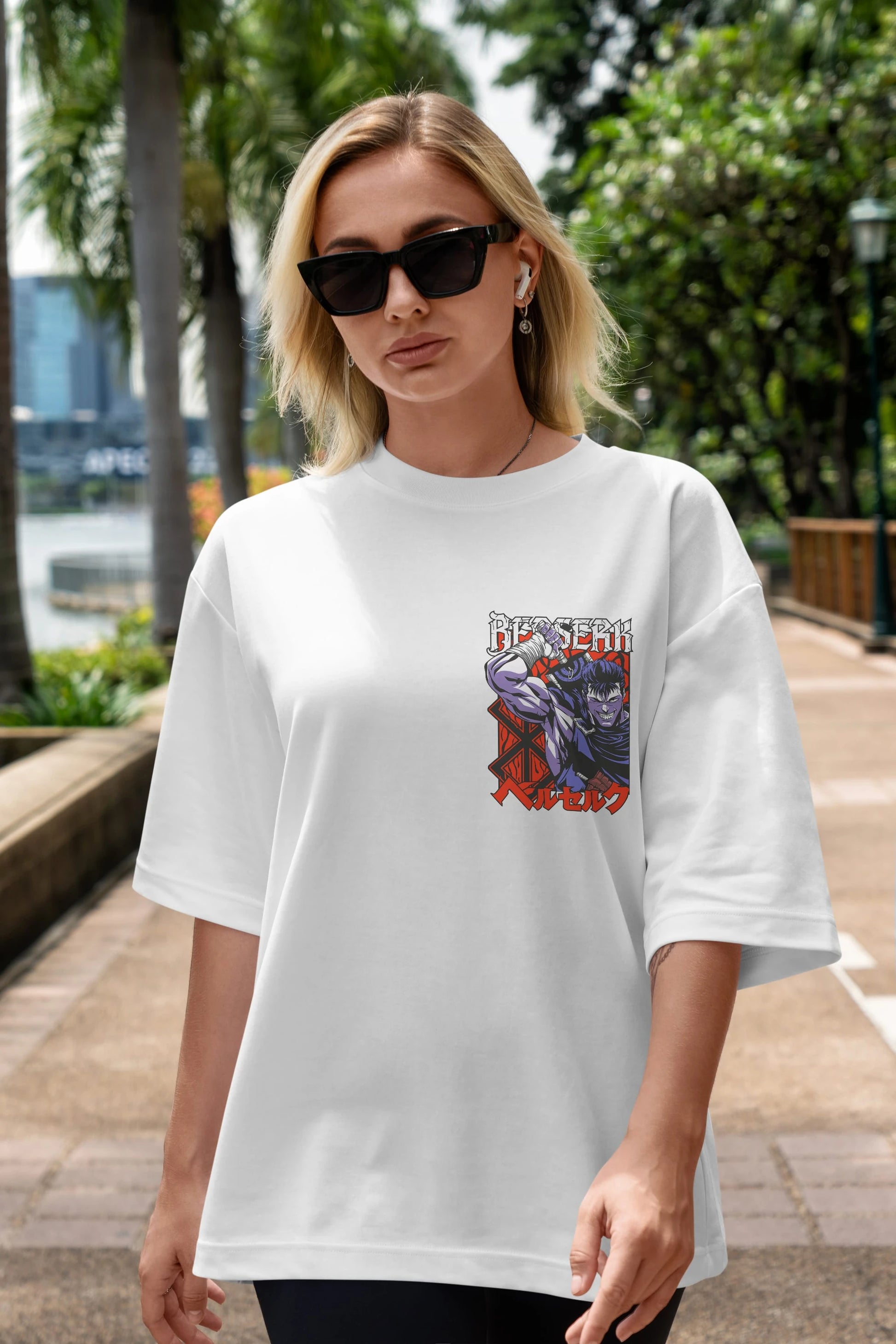 GUTS berserk Ön Sol Baskılı Oversize t-shirt Erkek Kadın Unisex %100 Pamuk Bisiklet Yaka tişort