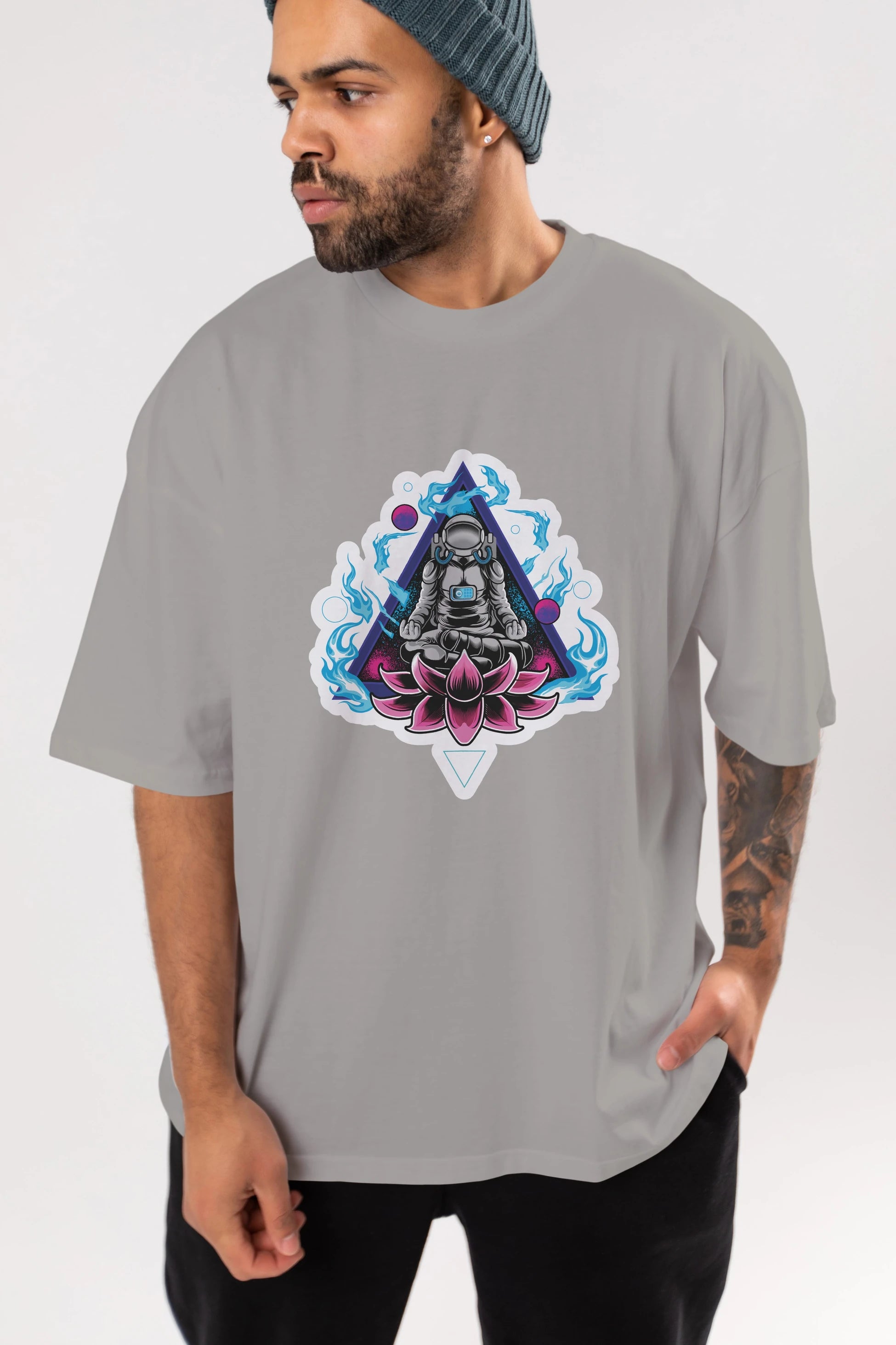 Astronaut Meditation Sticker Ön Baskılı Oversize t-shirt Erkek Kadın Unisex
