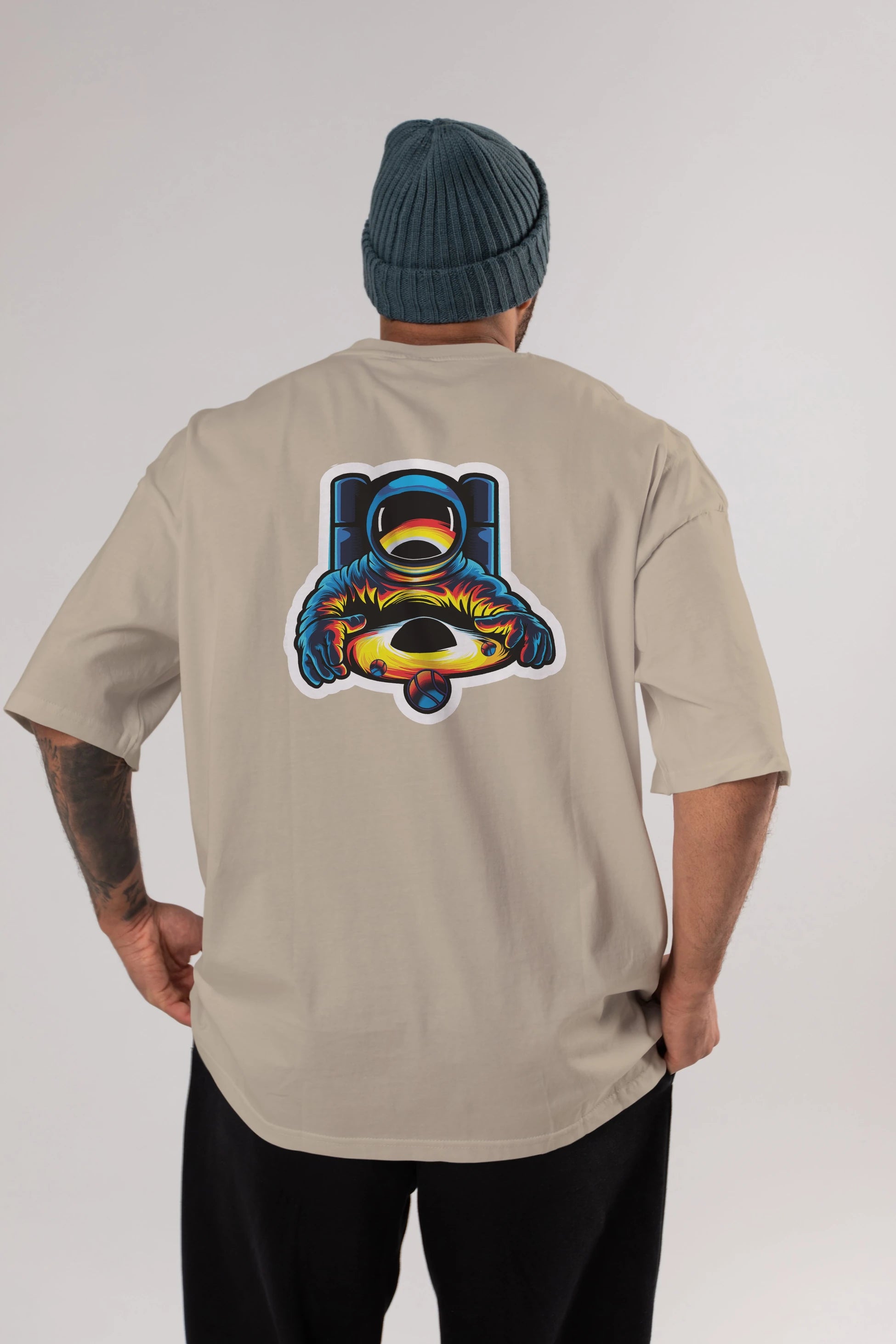 Astronaut & Black Hole Sticker Arka Baskılı Oversize t-shirt Erkek Kadın Unisex