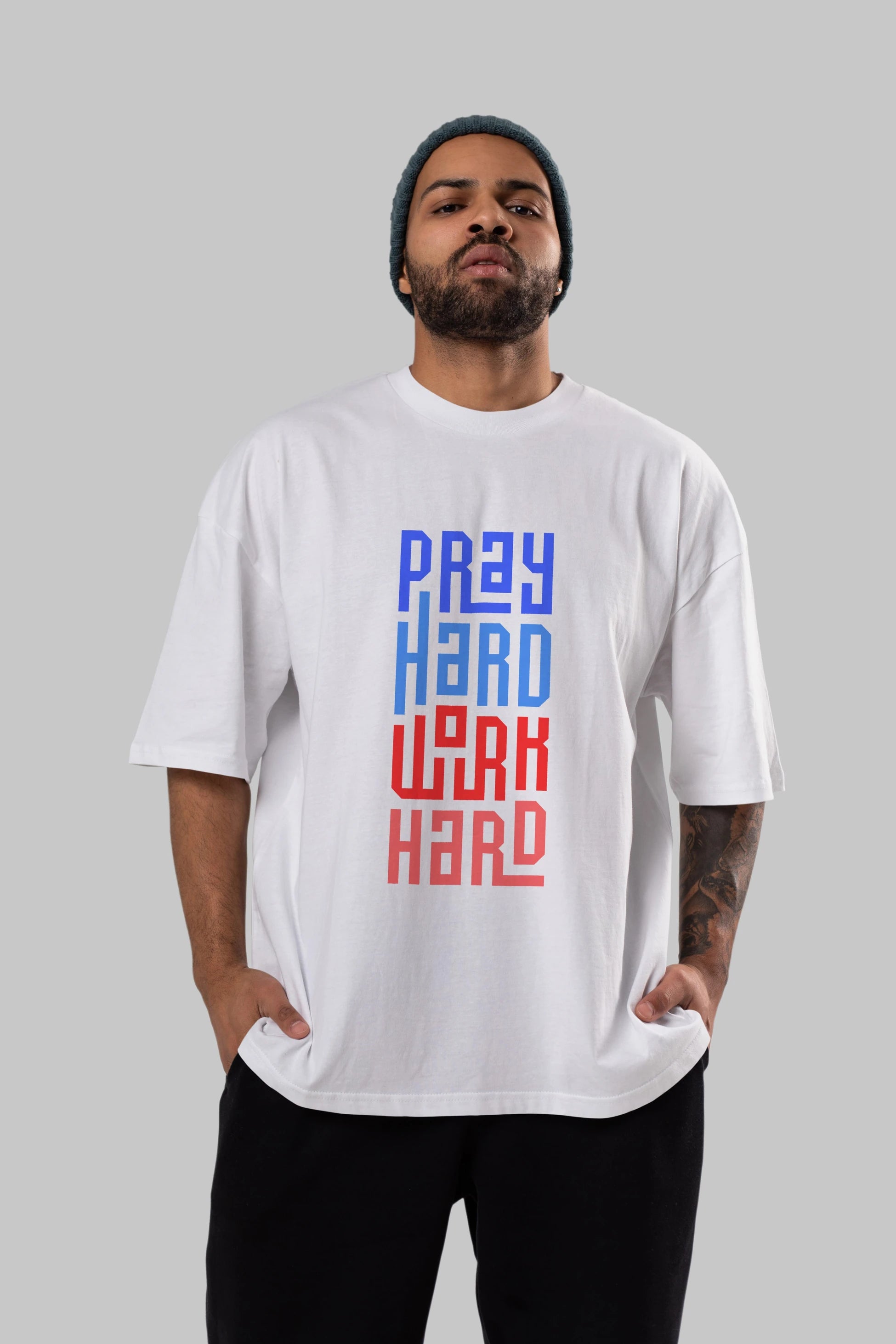 Pray Hard Work Hard Yazılı Ön Baskılı Oversize t-shirt Erkek Kadın Unisex