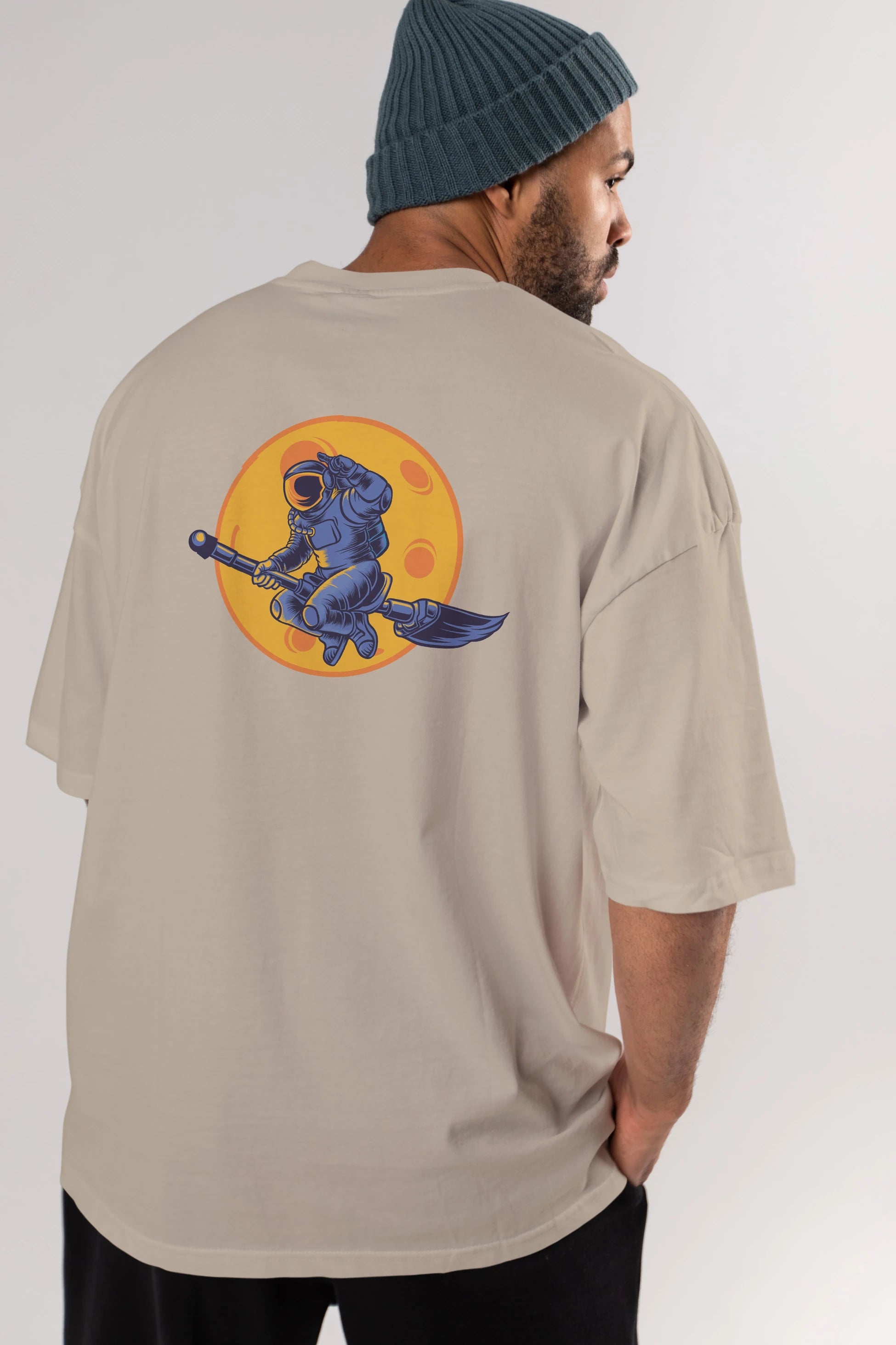 Space Witch Arka Baskılı Oversize t-shirt Erkek Kadın Unisex