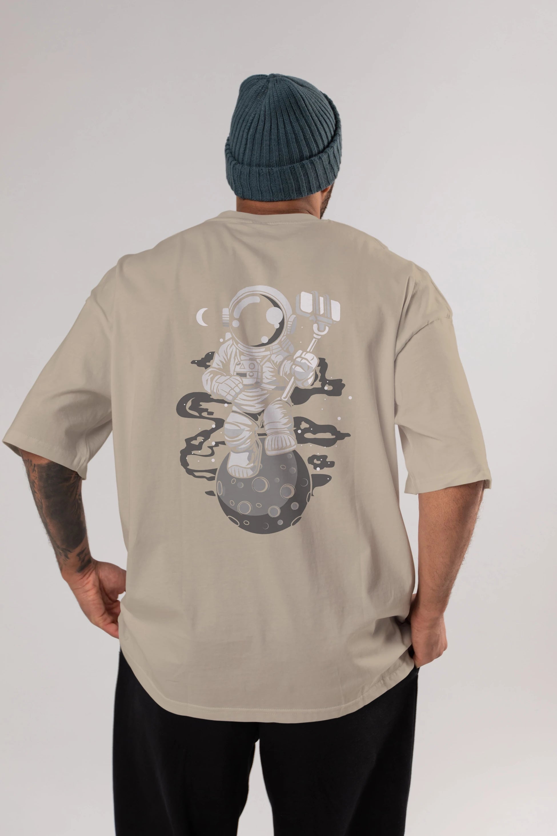 Astronaut Selfie Arka Baskılı Oversize t-shirt Erkek Kadın Unisex