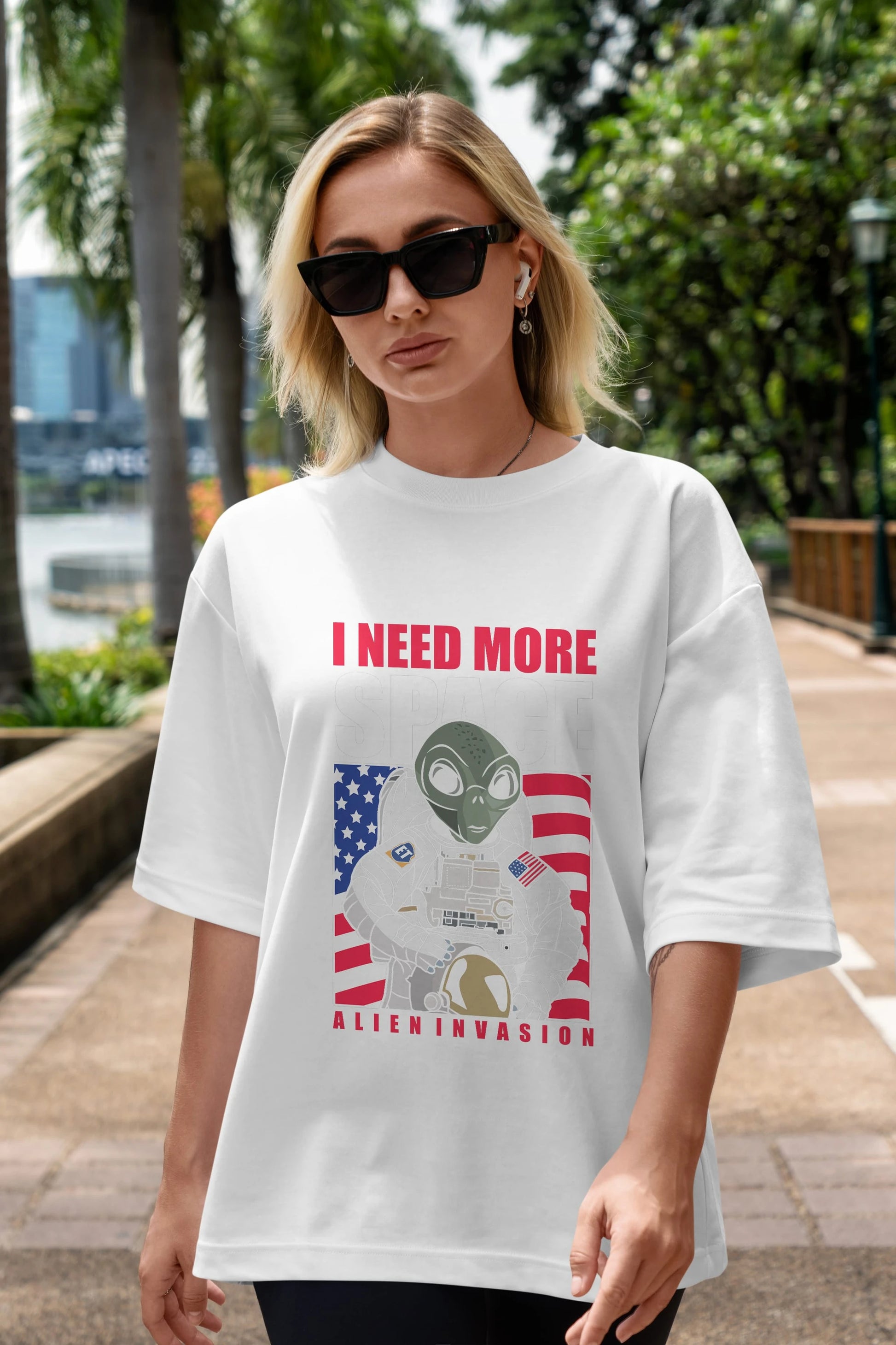 Alien Astronaut Ön Baskılı Oversize t-shirt Erkek Kadın Unisex %100 Pamuk tişort