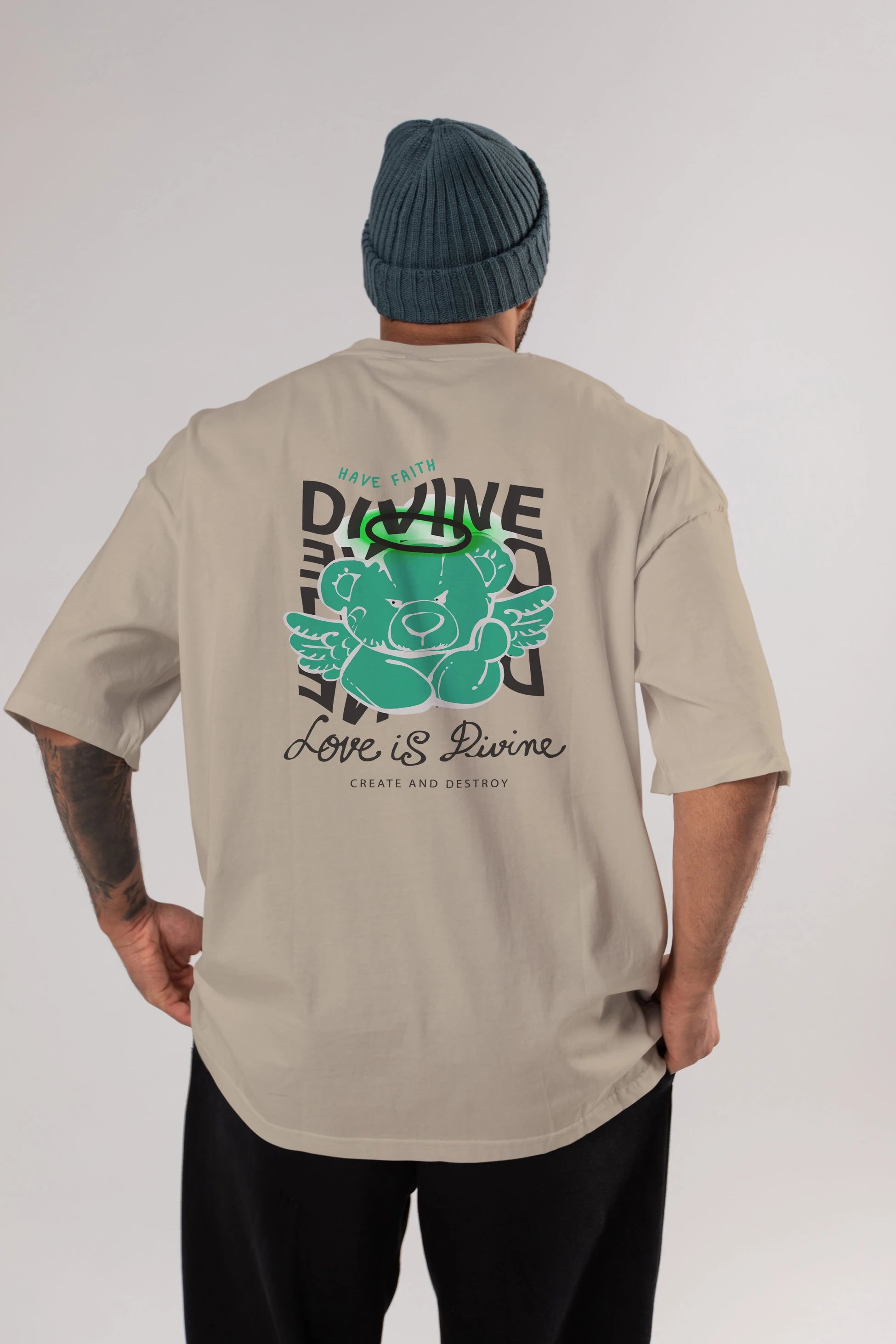 Love is Divine Bear Arka Baskılı Oversize t-shirt Erkek Kadın Unisex