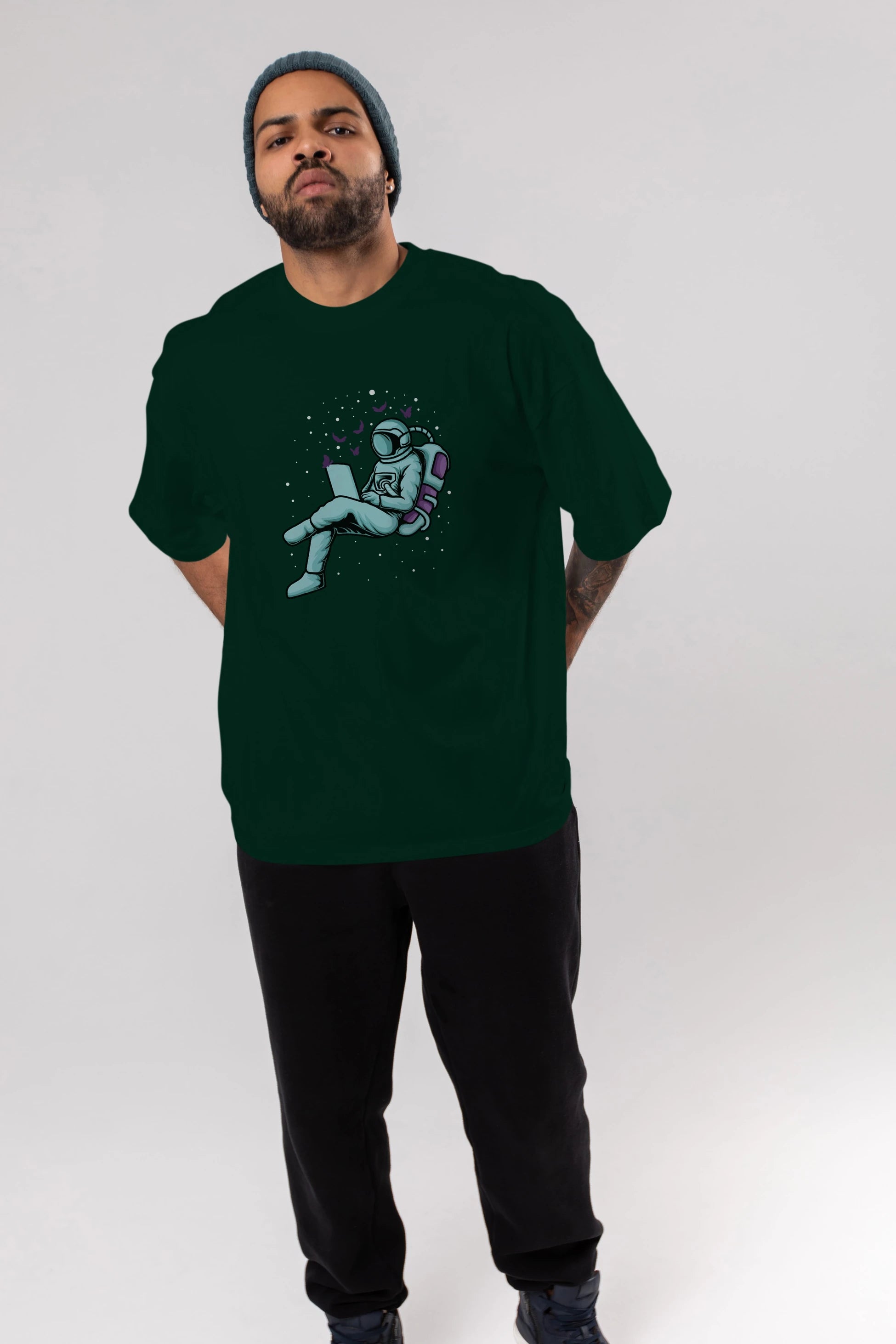 Work with Butterflies in Space Ön Baskılı Oversize t-shirt Erkek Kadın Unisex