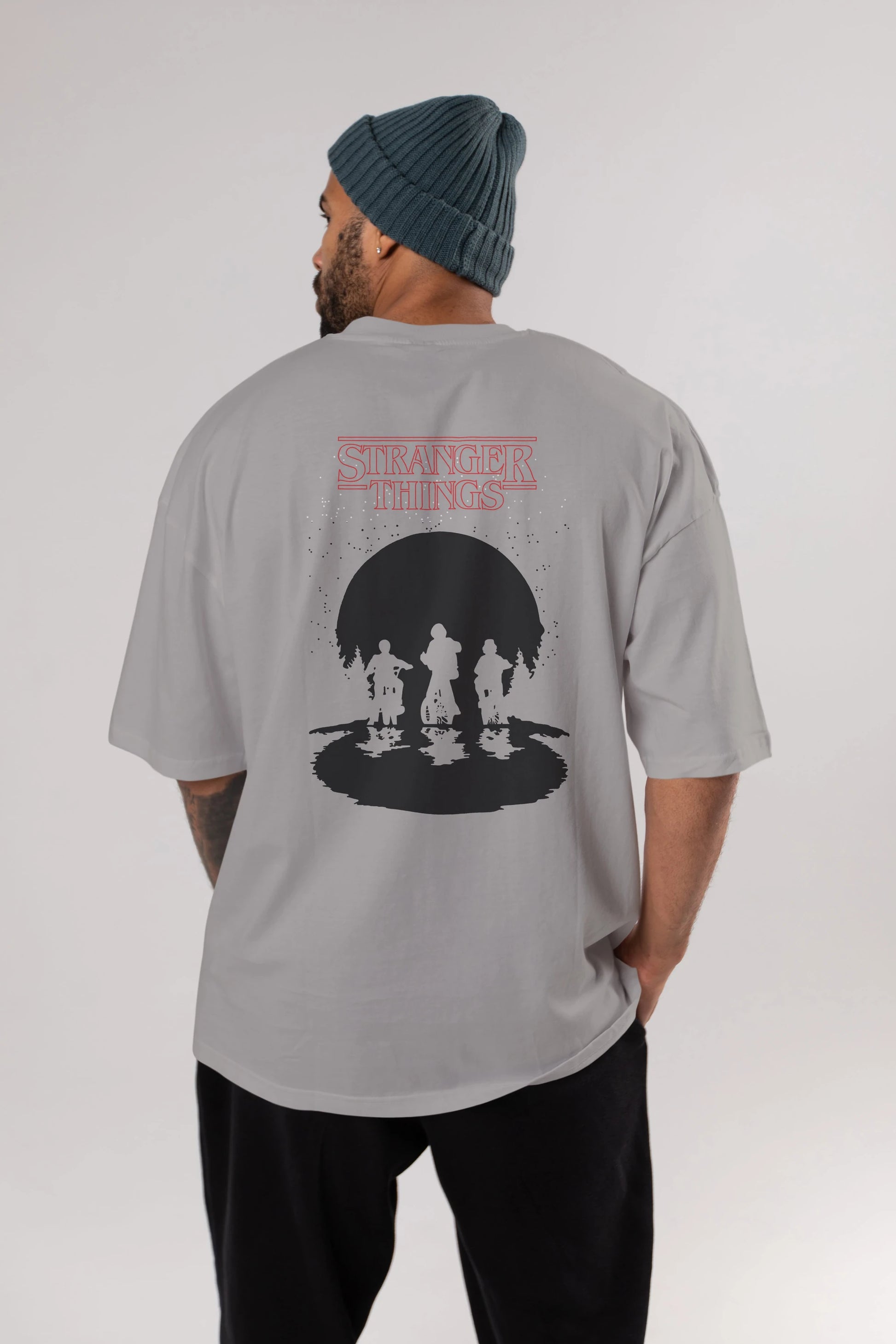 Stranger Things Arka Baskılı Oversize t-shirt Erkek Kadın Unisex %100 Pamuk Bisiklet Yaka tişort