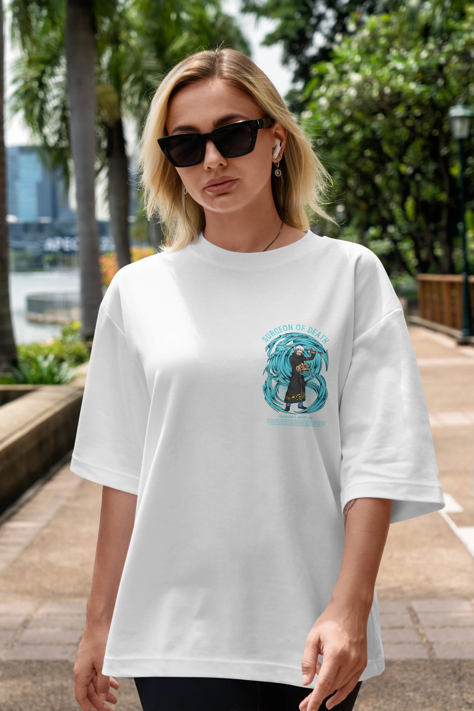 Trafalgad D. Water Law Ön Sol Baskılı Oversize t-shirt Erkek Kadın Unisex %100 Pamuk Bisiklet Yaka tişort
