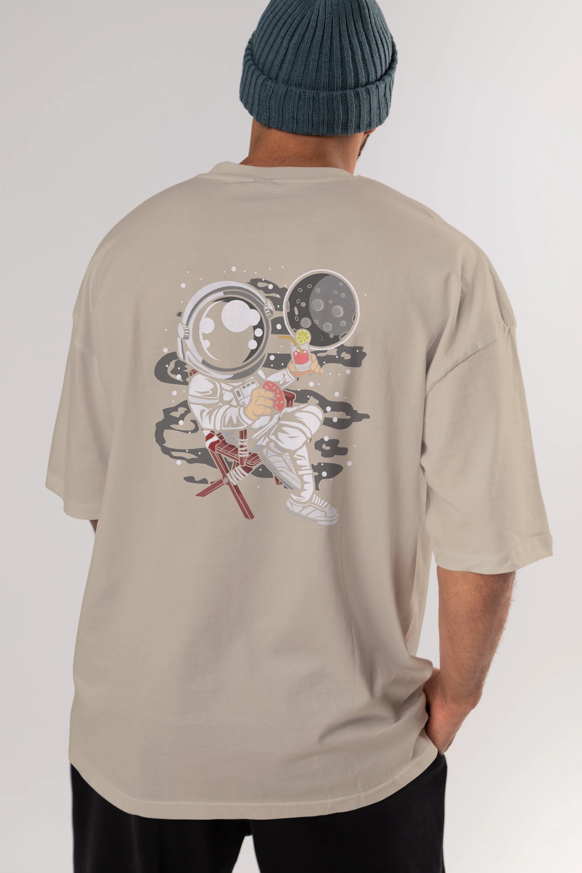 Holiday Astronaut Arka Baskılı Oversize t-shirt Erkek Kadın Unisex