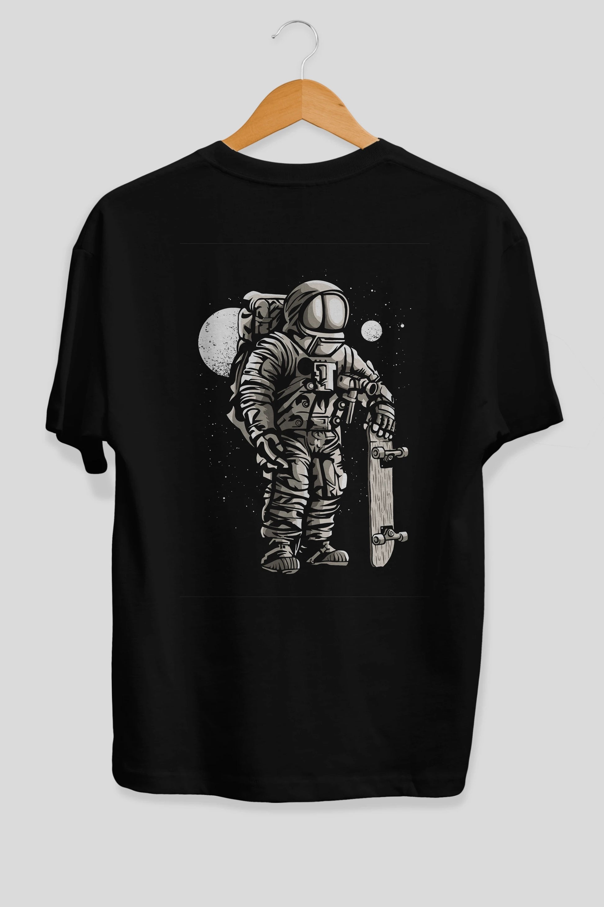 Astronaut Skater Arka Baskılı Oversize t-shirt Erkek Kadın Unisex %100 Pamuk
