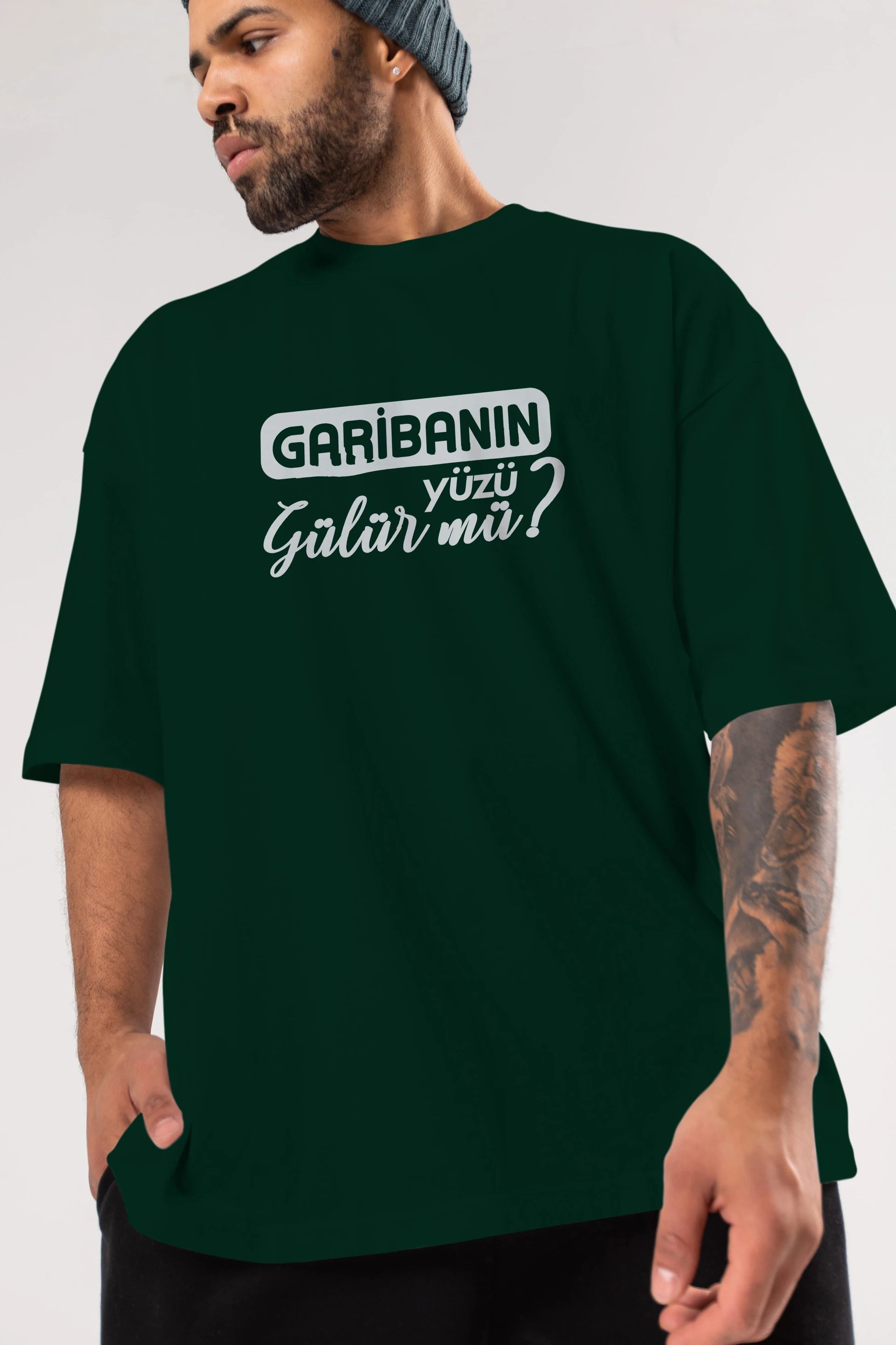Garibanın Yüzü Gülür Mü Ön Baskılı Oversize t-shirt %100 pamuk Erkek Kadın Unisex