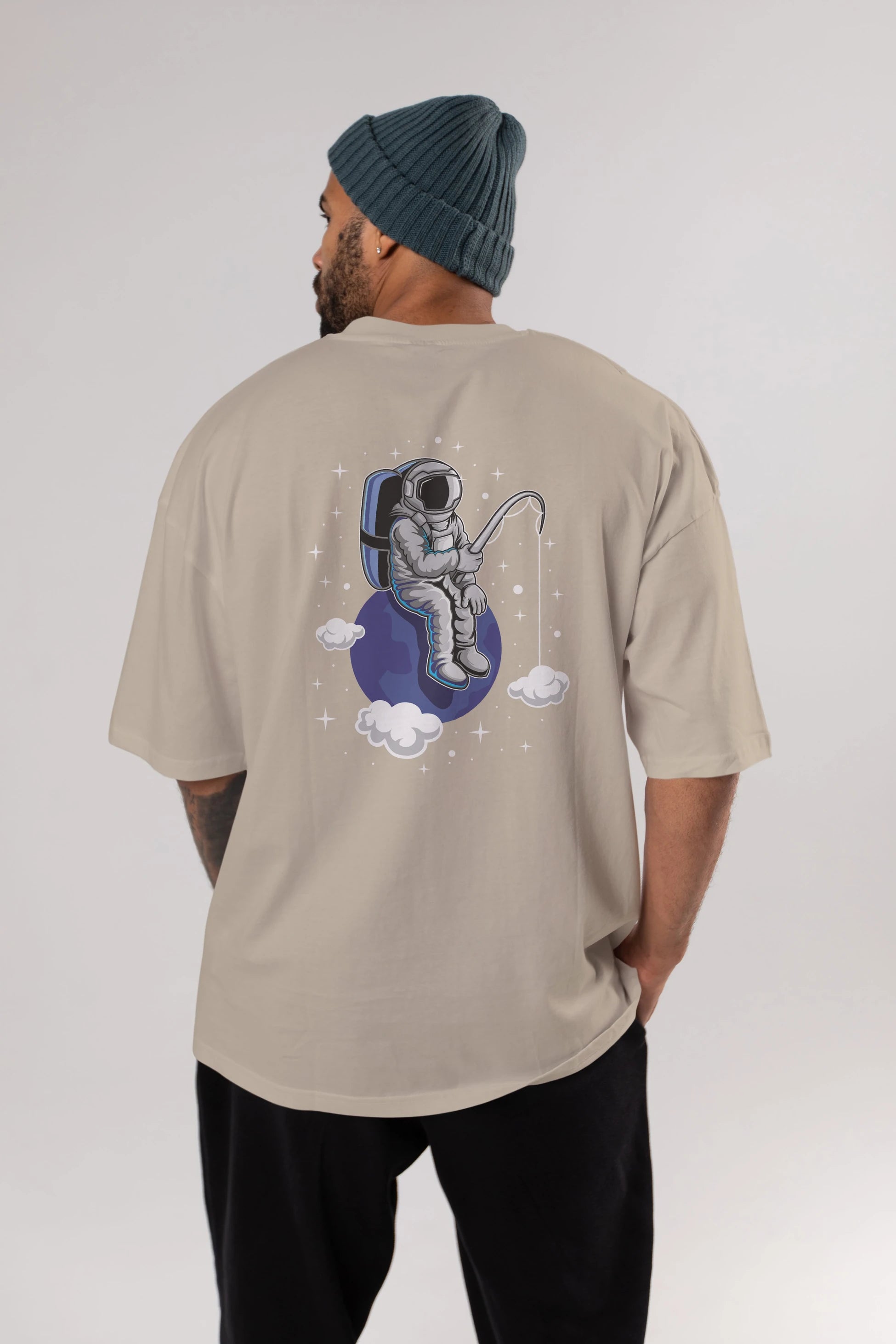 Astronaut Fishing (2) Arka Baskılı Oversize t-shirt Erkek Kadın Unisex