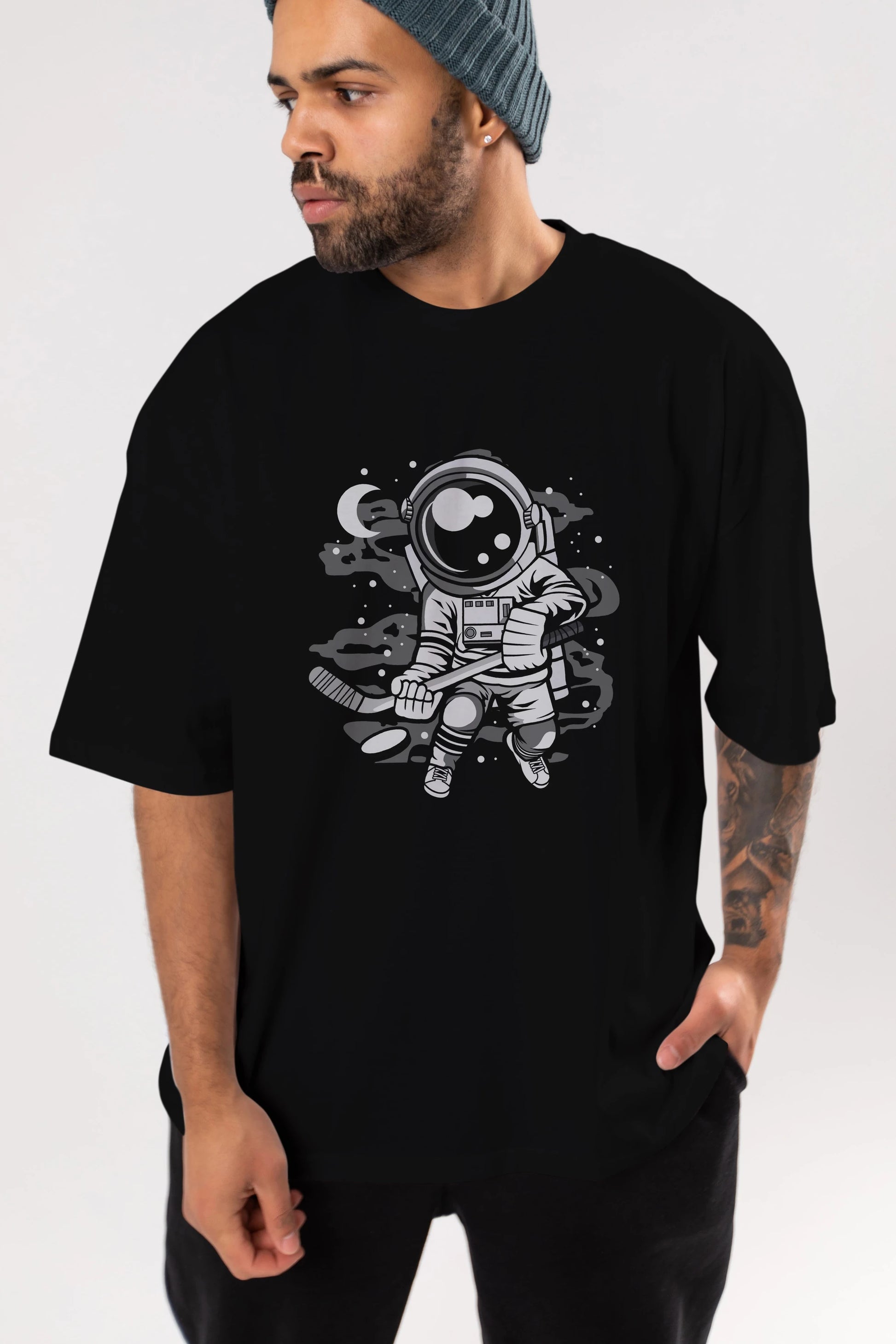 Hockey Player Astronaut Ön Baskılı Oversize t-shirt Erkek Kadın Unisex