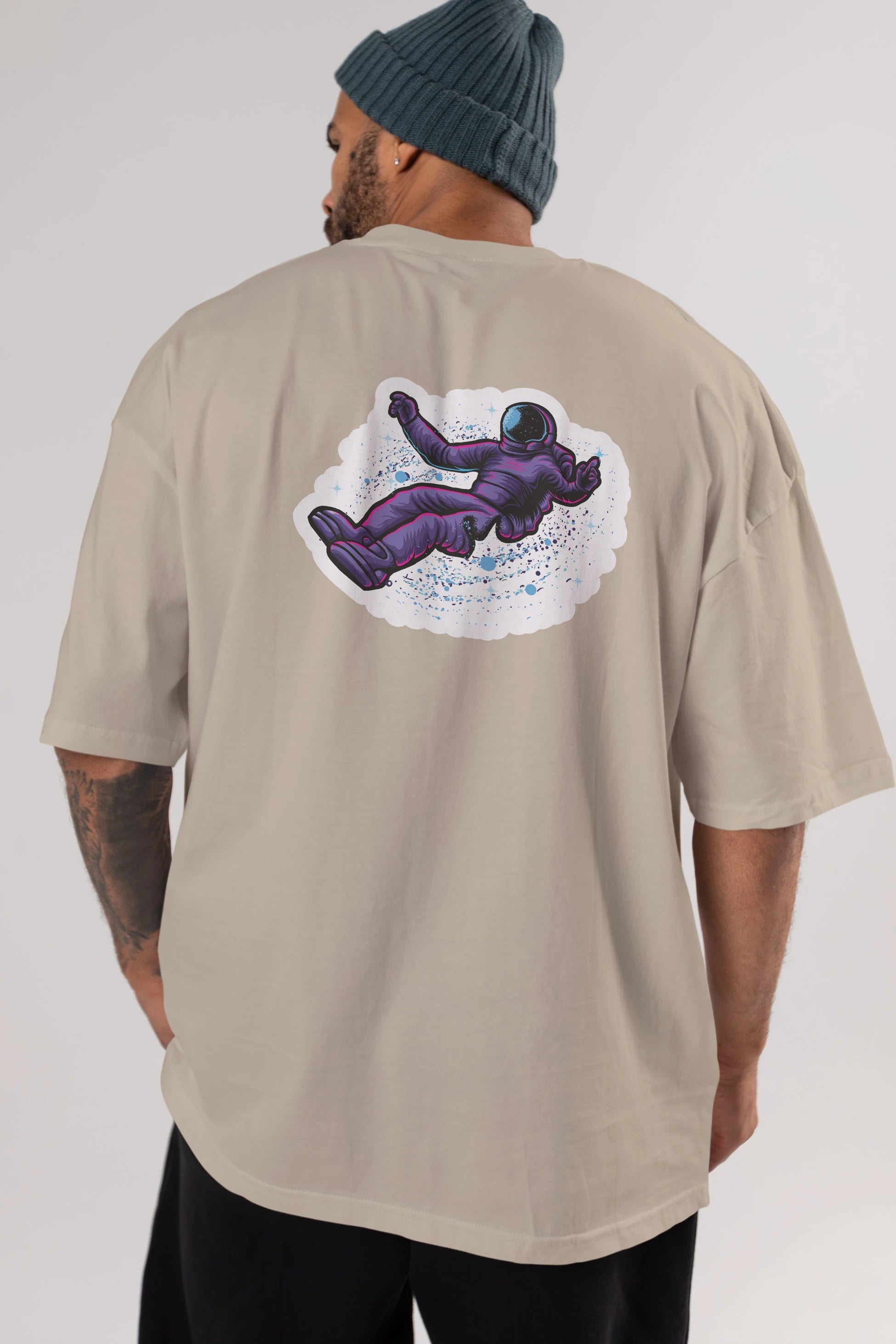 Having fun in outer space sticker Arka Baskılı Oversize t-shirt Erkek Kadın Unisex