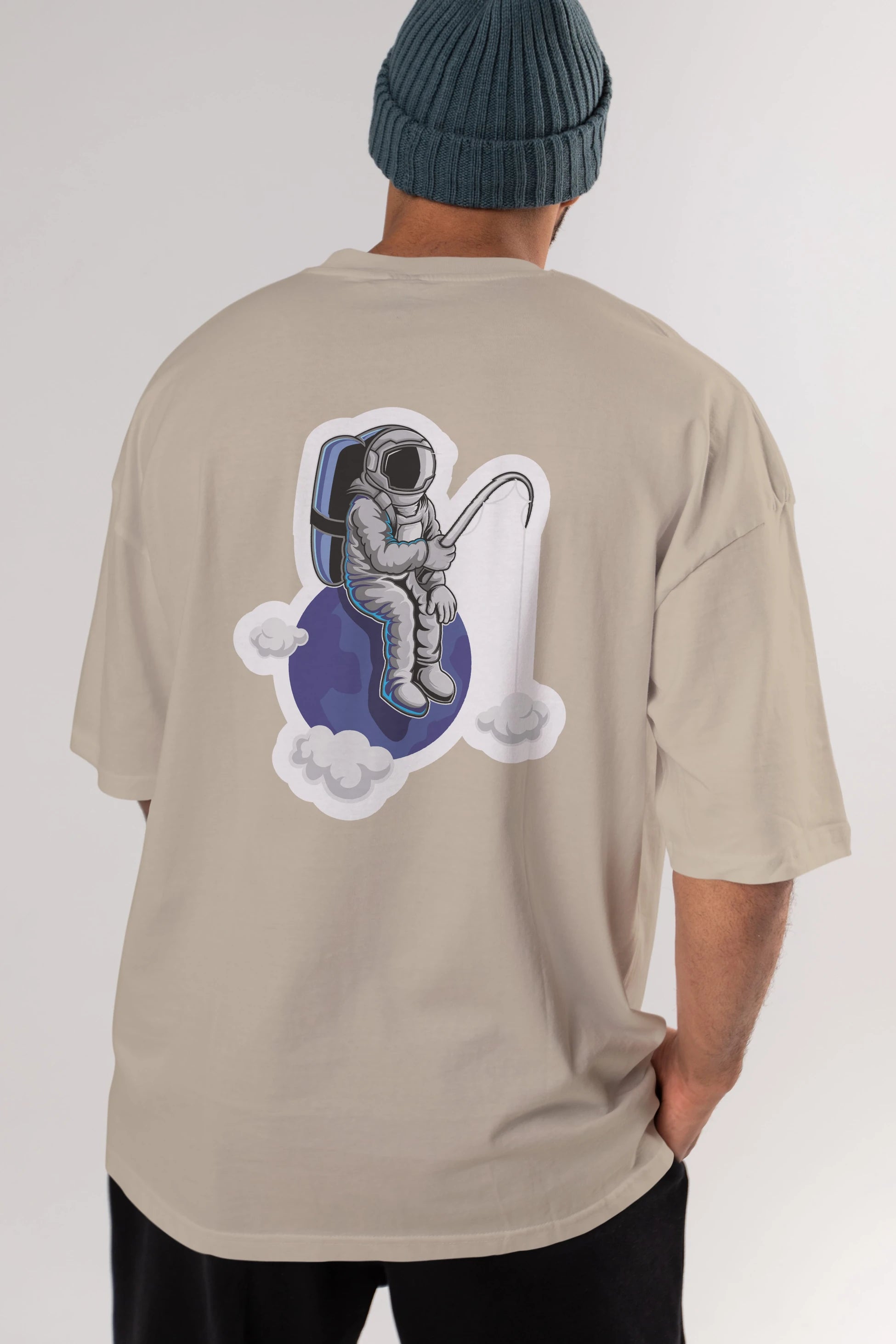 Astronaut Fishing Sticker Arka Baskılı Oversize t-shirt Erkek Kadın Unisex