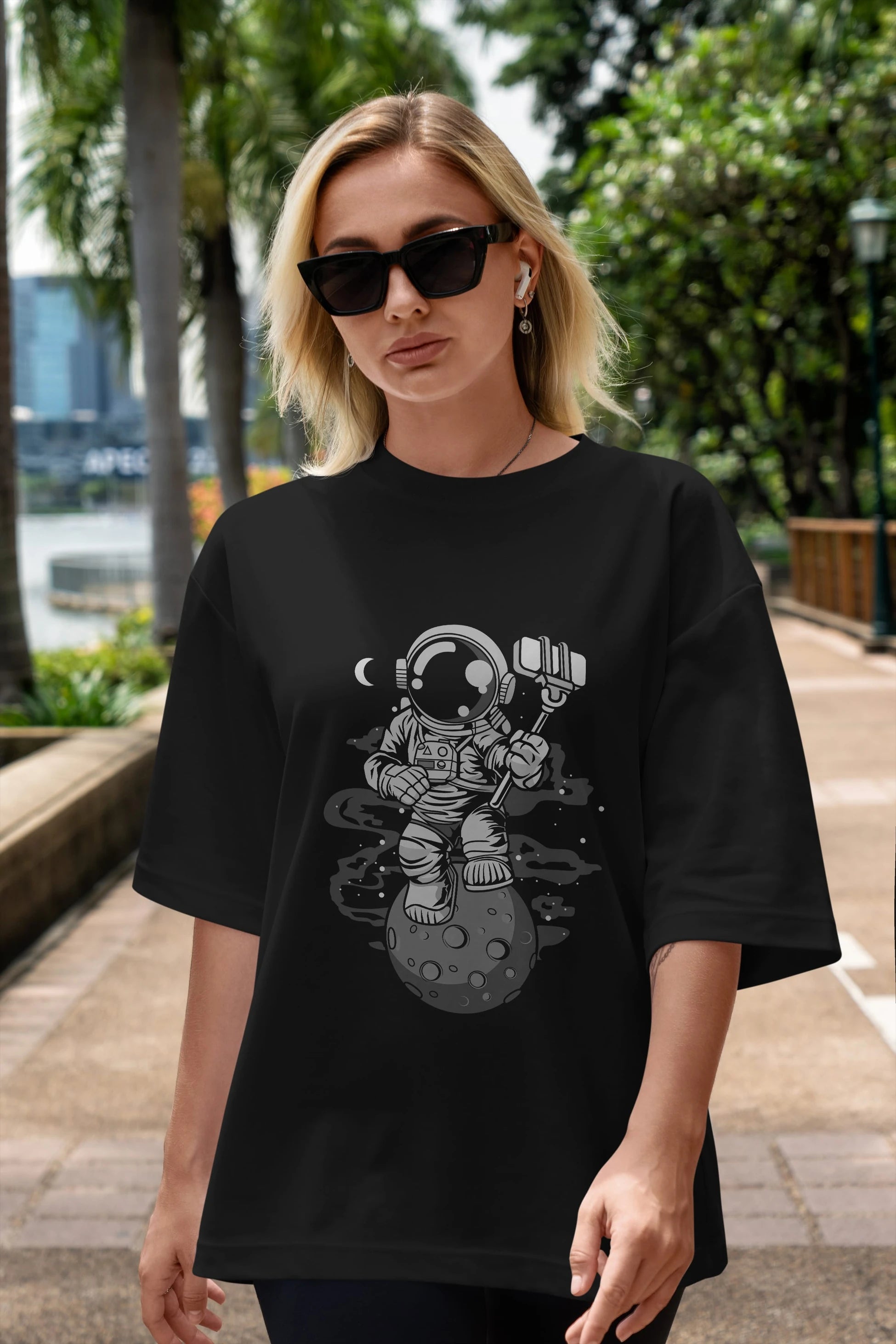 Astronaut Selfie Ön Baskılı Oversize t-shirt Erkek Kadın Unisex