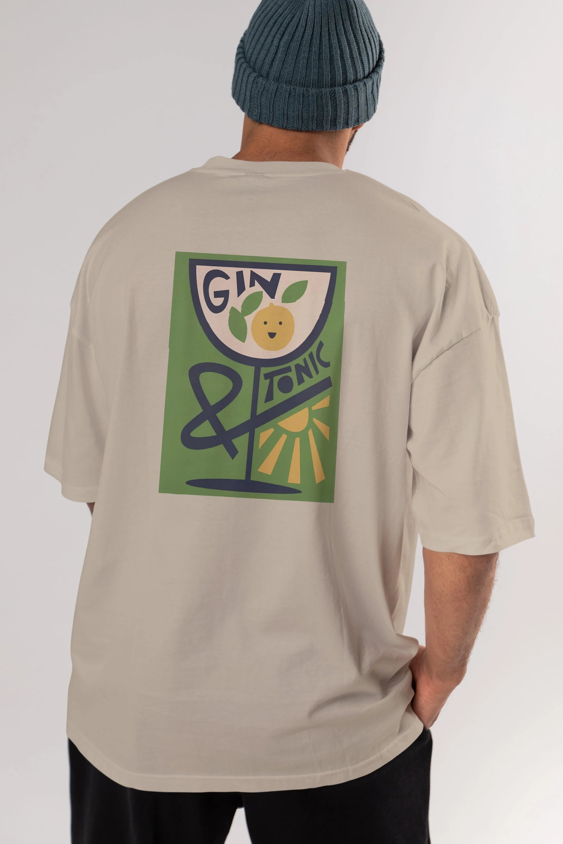 Gin Tonic 3 Arka Baskılı Oversize t-shirt Erkek Kadın Unisex %100 Pamuk Bisiklet Yaka tişort