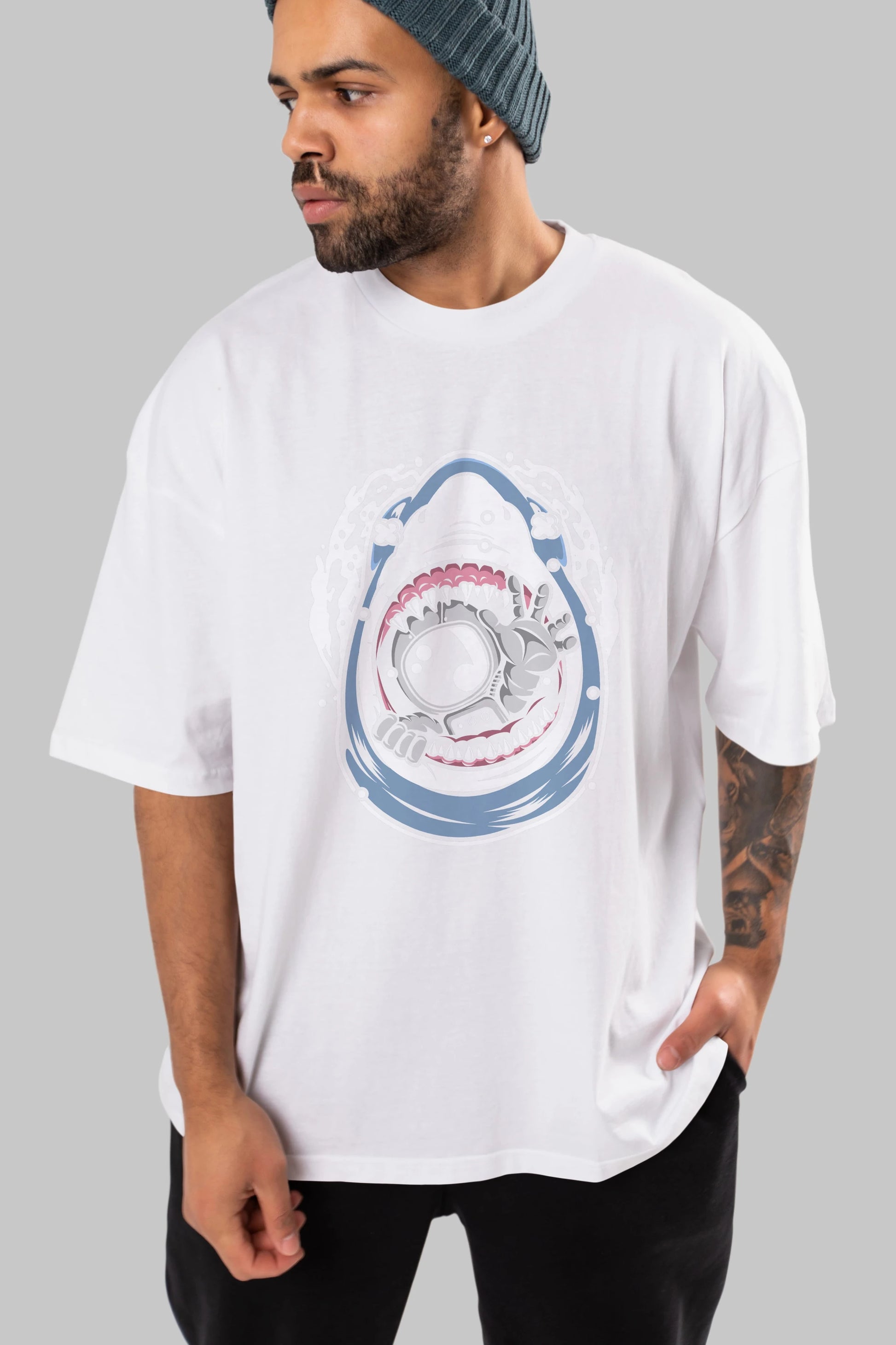 Astronaut Shark Ön Baskılı Oversize t-shirt Erkek Kadın Unisex