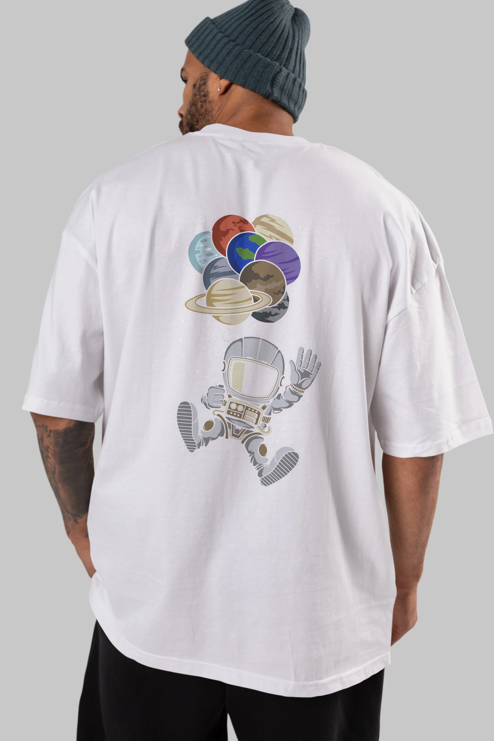 Astronaut Baloon Planets Arka Baskılı Oversize t-shirt Erkek Kadın Unisex