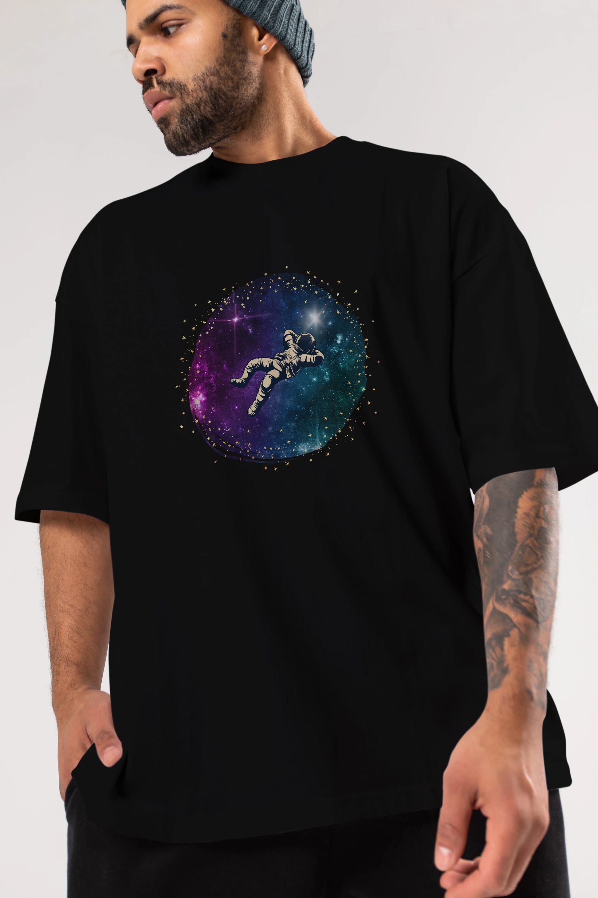 Astronaut in the Galaxy Ön Baskılı Oversize t-shirt Erkek Kadın Unisex