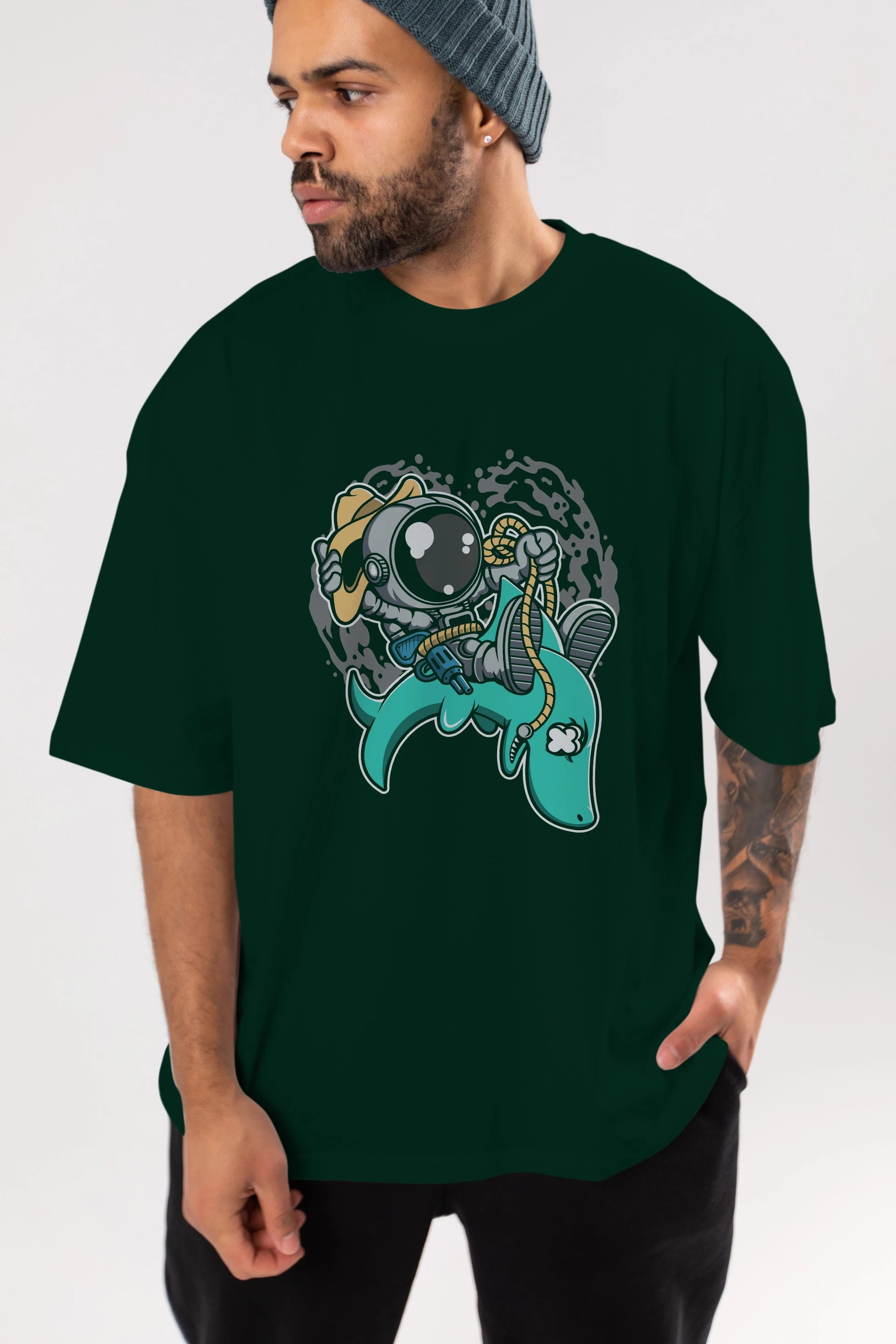 Astronaut Riding Shark Ön Baskılı Oversize t-shirt Erkek Kadın Unisex