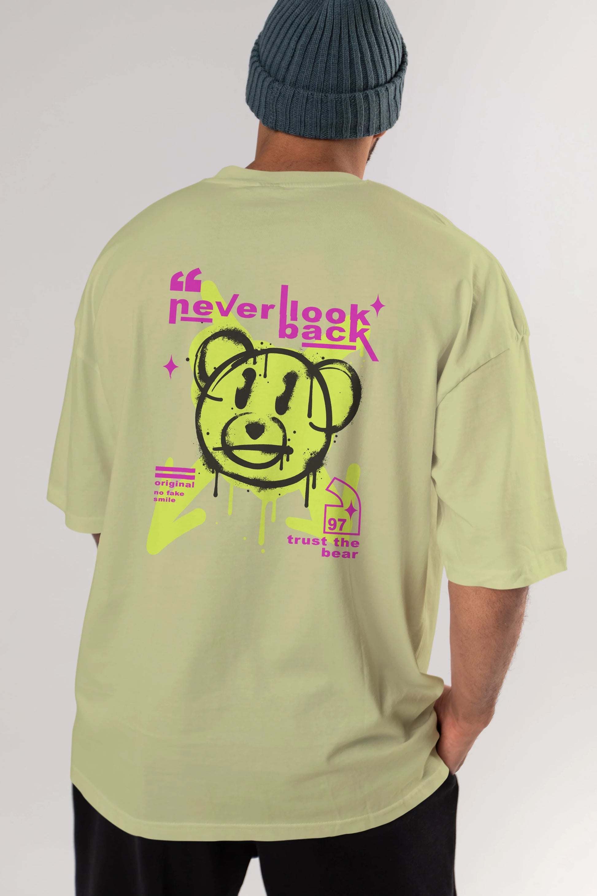 Never Look Back Bear Arka Baskılı Oversize t-shirt Erkek Kadın Unisex