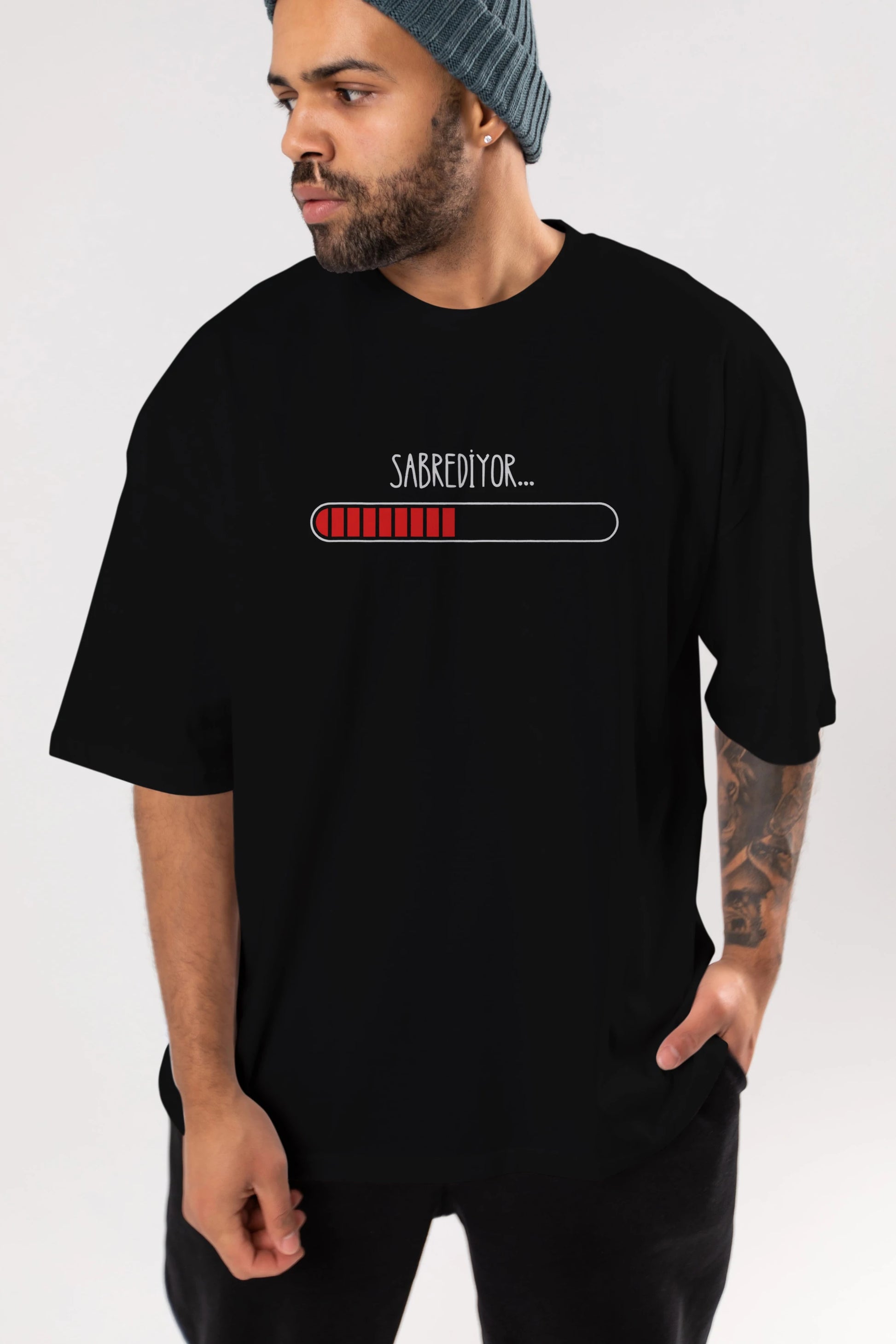 Sabrediyor Yazılı Ön Baskılı Oversize t-shirt Erkek Kadın Unisex