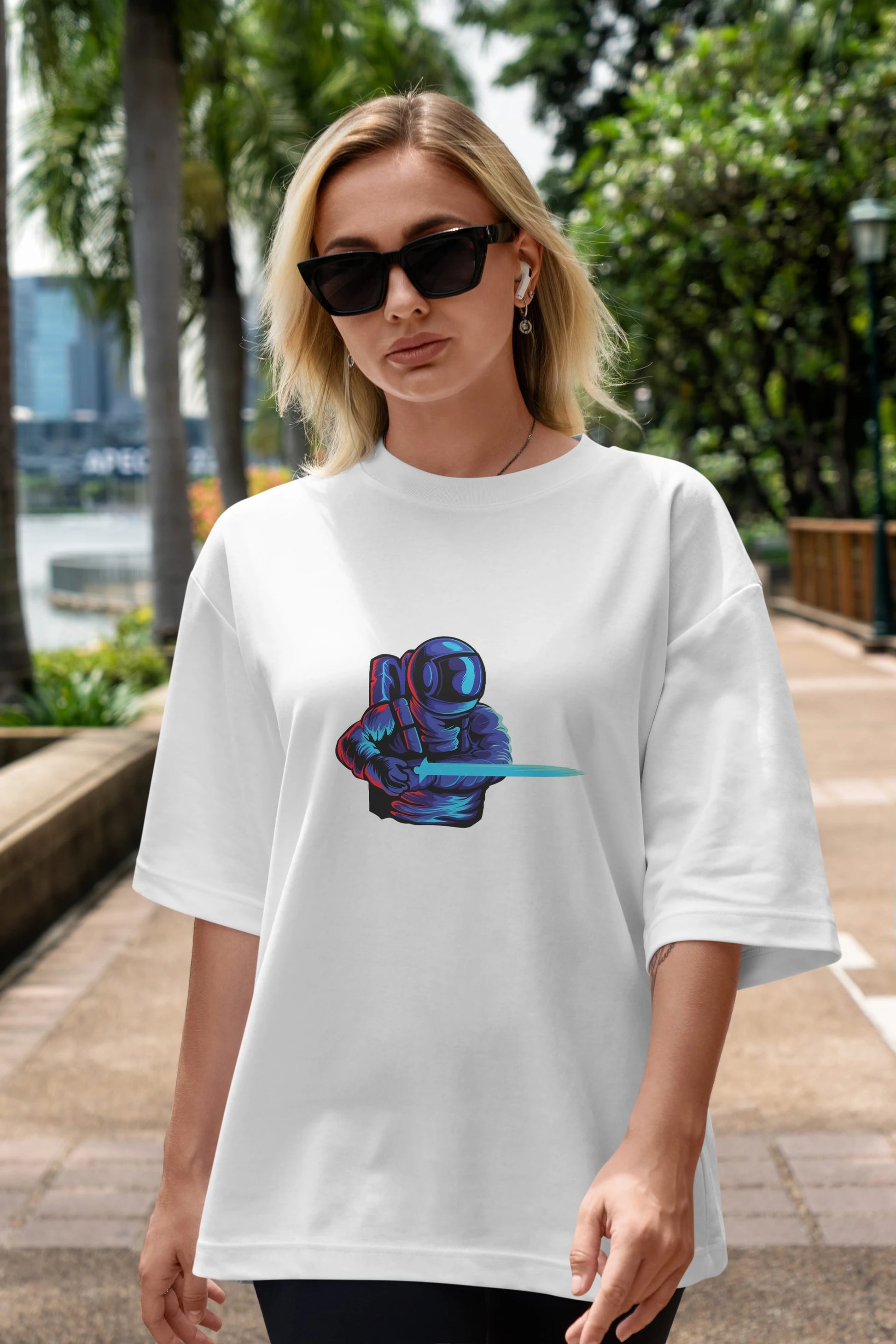 Astro Knight Sticker Ön Baskılı Oversize t-shirt Erkek Kadın Unisex