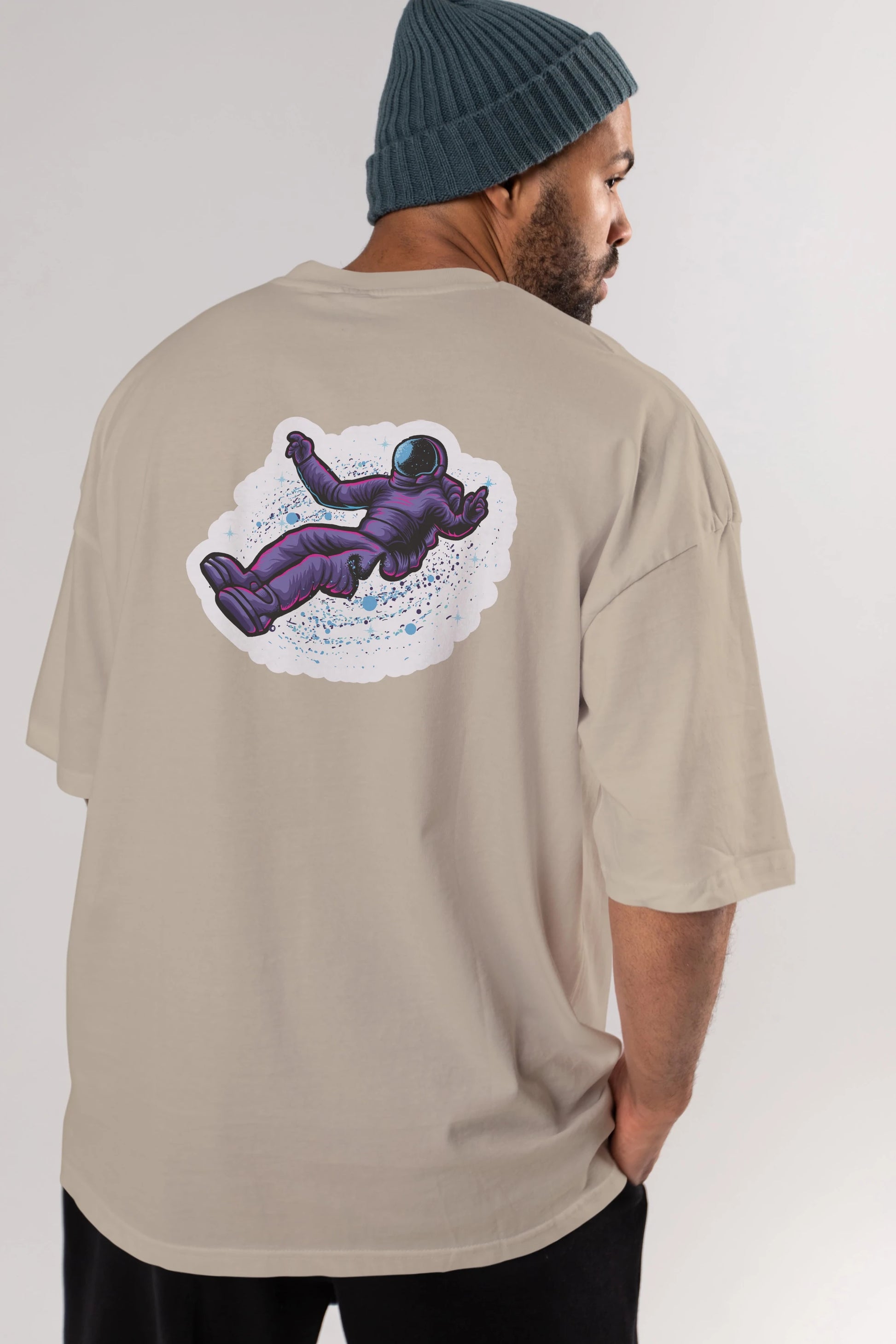 Having fun in outer space sticker Arka Baskılı Oversize t-shirt Erkek Kadın Unisex