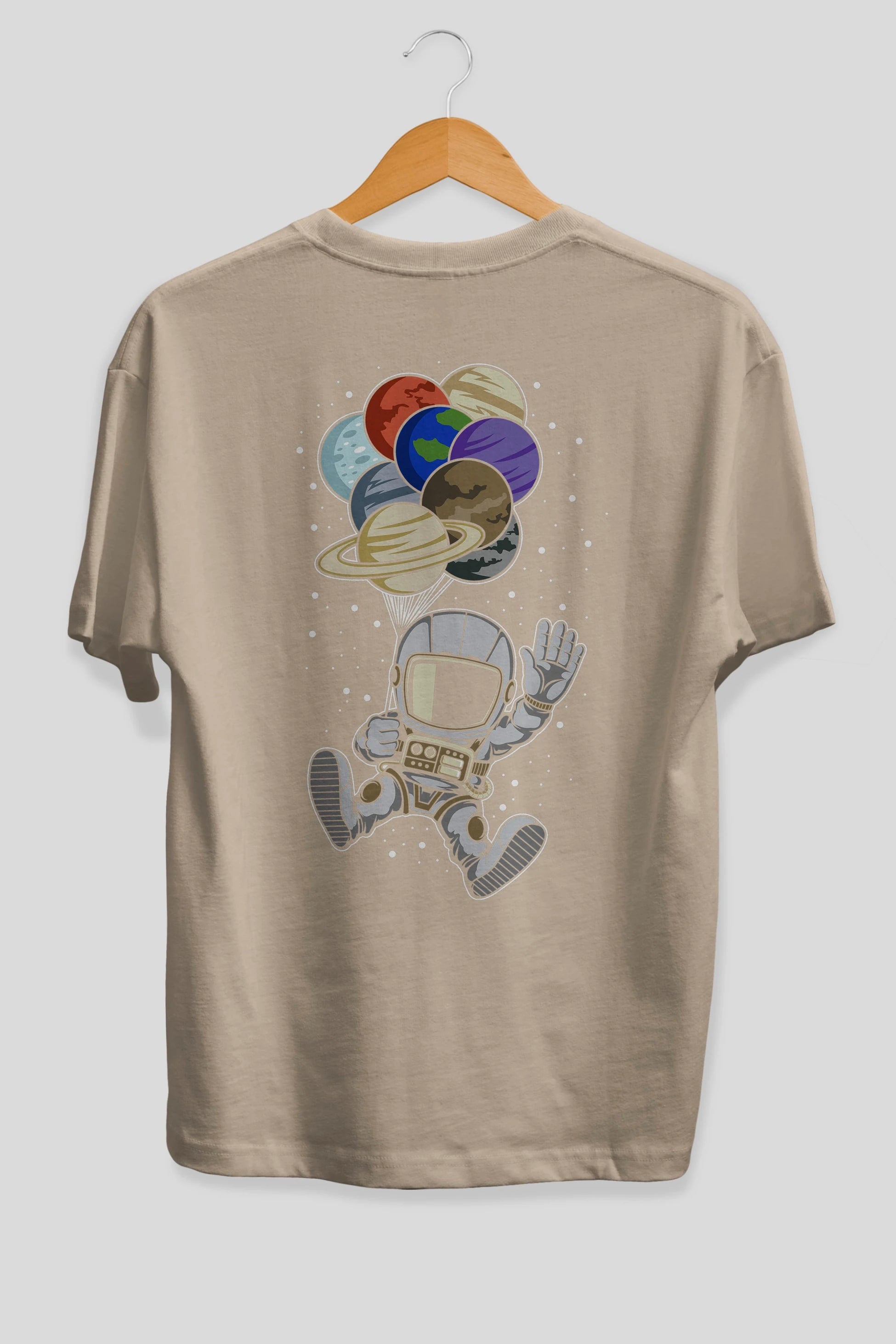 Astronaut Baloon Planets Arka Baskılı Oversize t-shirt Erkek Kadın Unisex