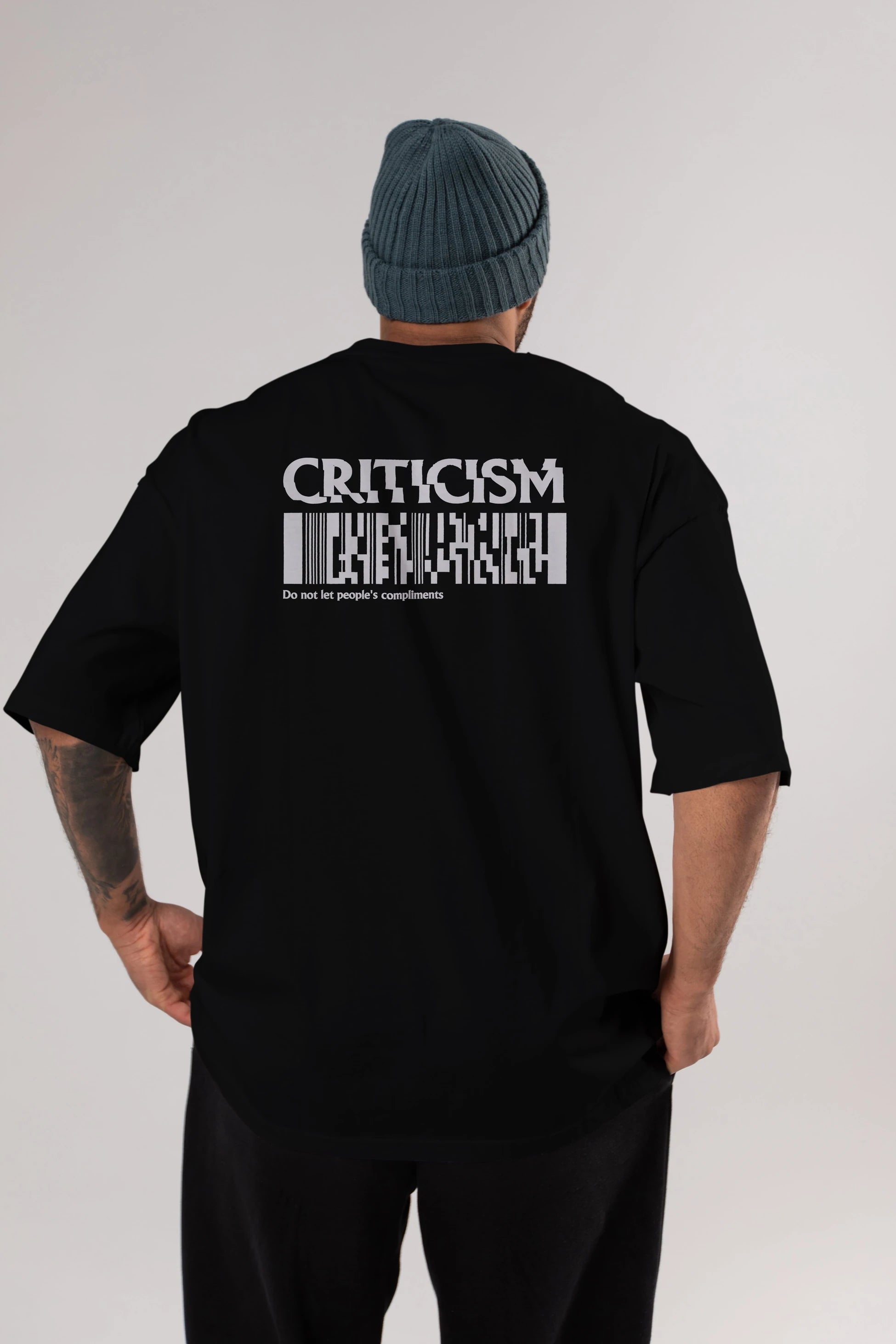 Criticism Streetwear Arka Baskılı Oversize t-shirt Erkek Kadın Unisex