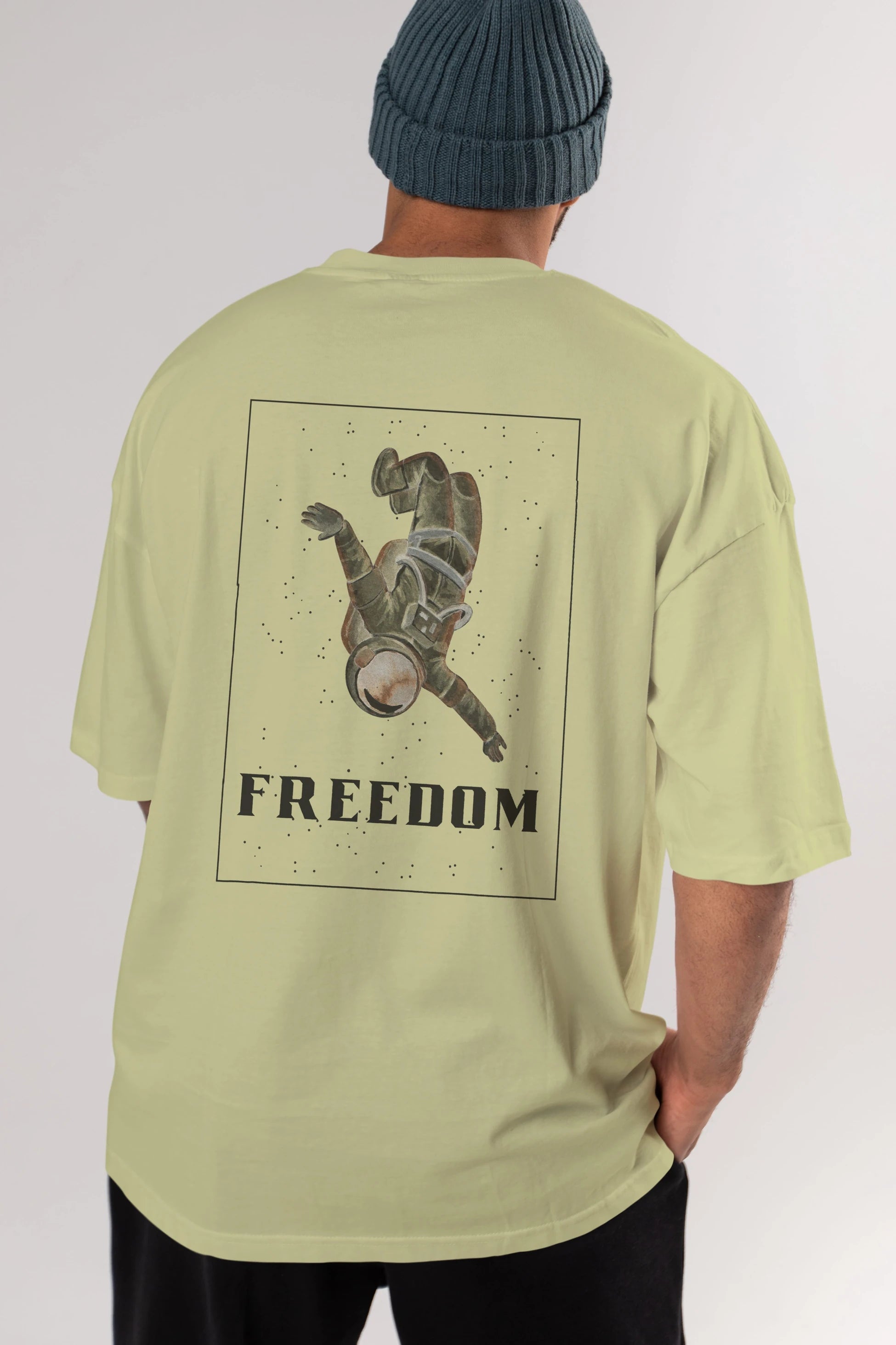 Freedom Astronaut Arka Baskılı Oversize t-shirt Erkek Kadın Unisex