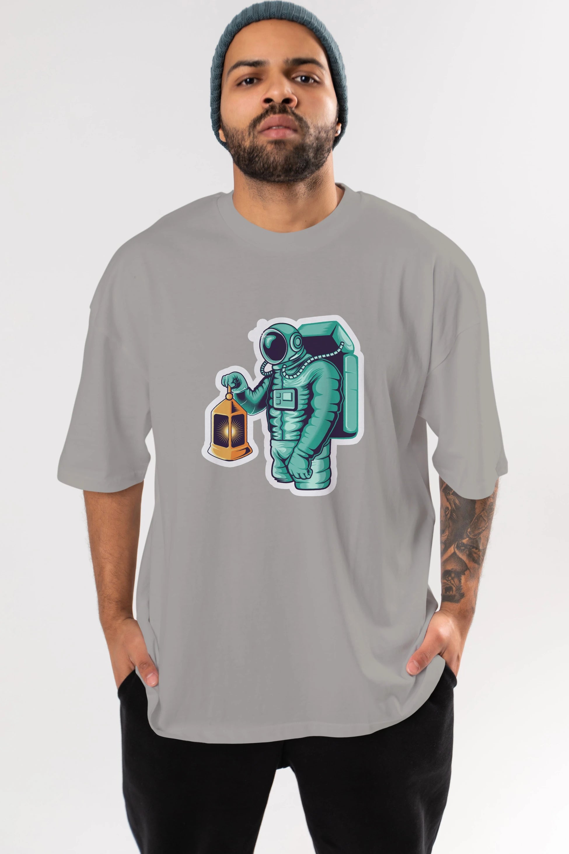 Astronaut Lantern Sticker Ön Baskılı Oversize t-shirt Erkek Kadın Unisex