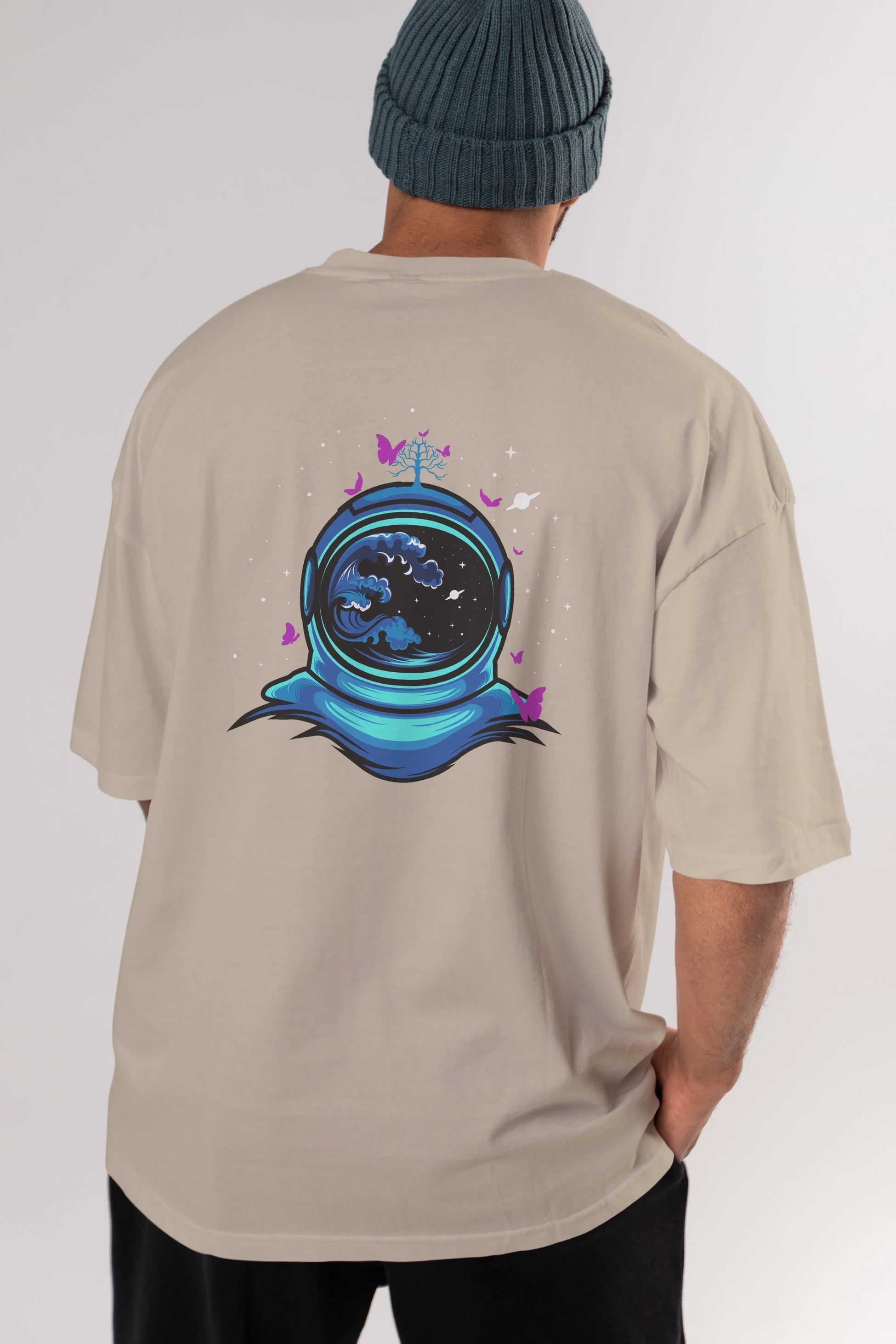 Astronaut and Butterfly Arka Baskılı Oversize t-shirt Erkek Kadın Unisex