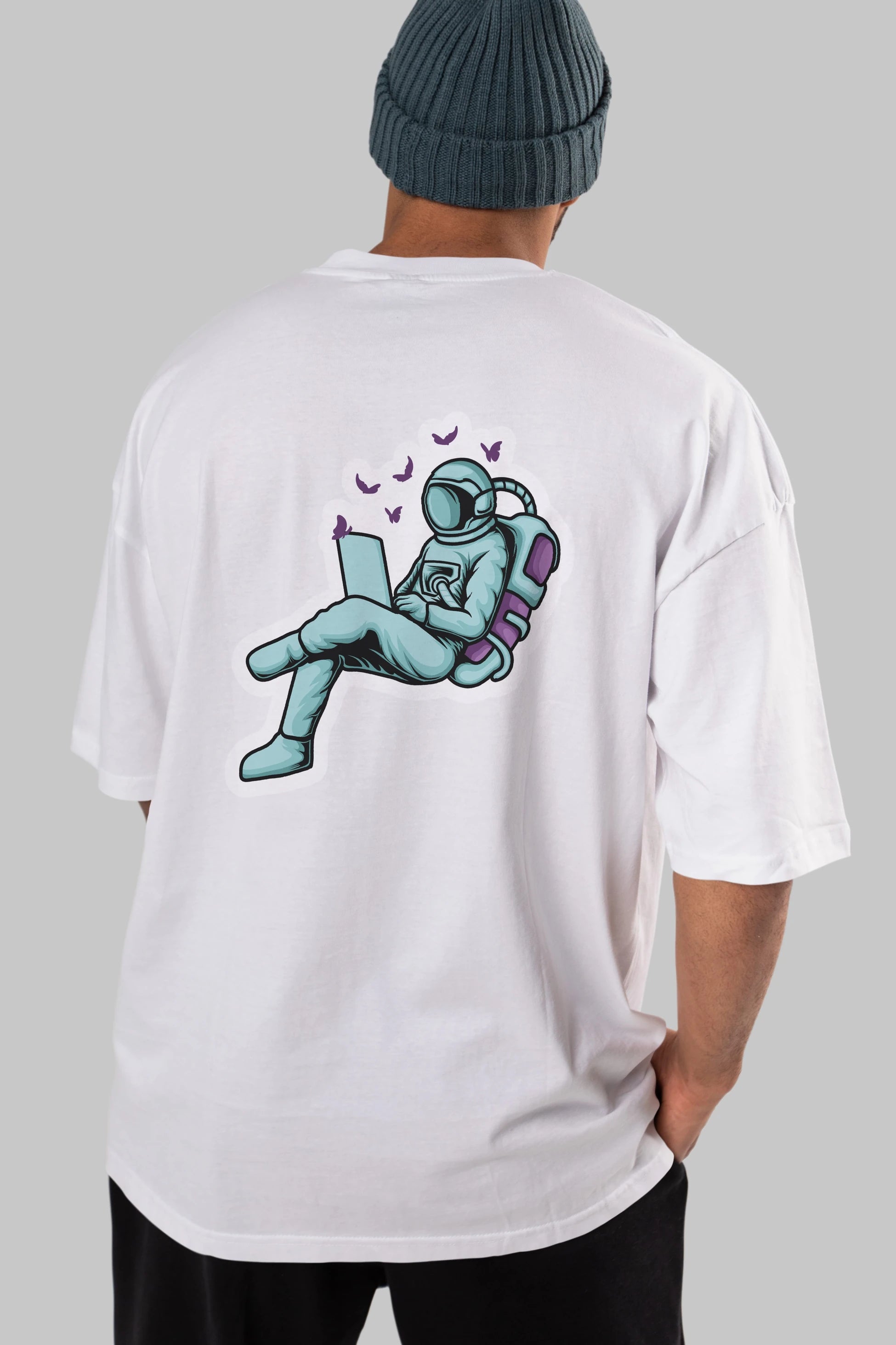 Work with Butterflies in Space Sticker Arka Baskılı Oversize t-shirt Erkek Kadın Unisex
