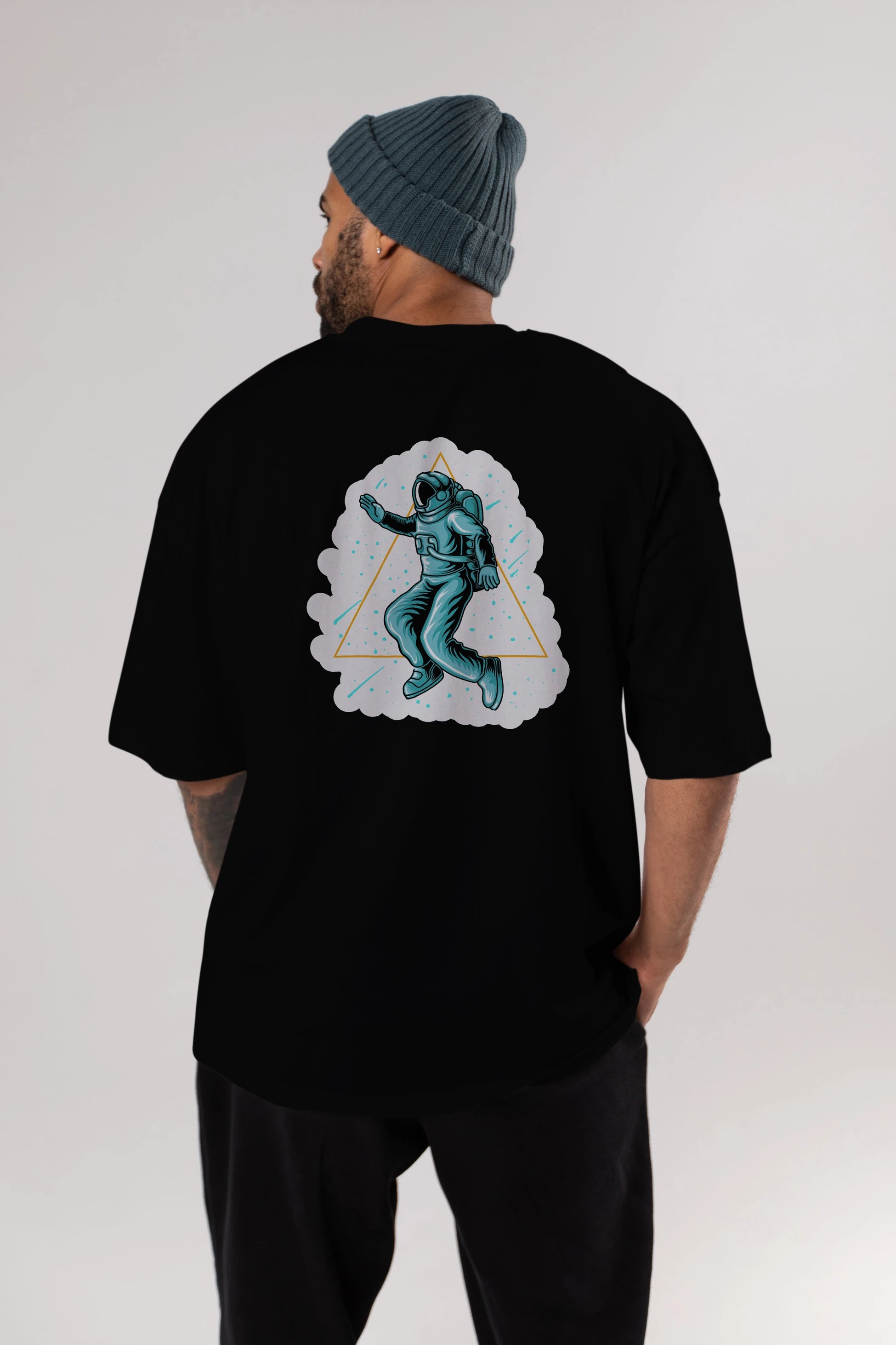Astronaut Starry Triangle Sticker Arka Baskılı Oversize t-shirt Erkek Kadın Unisex