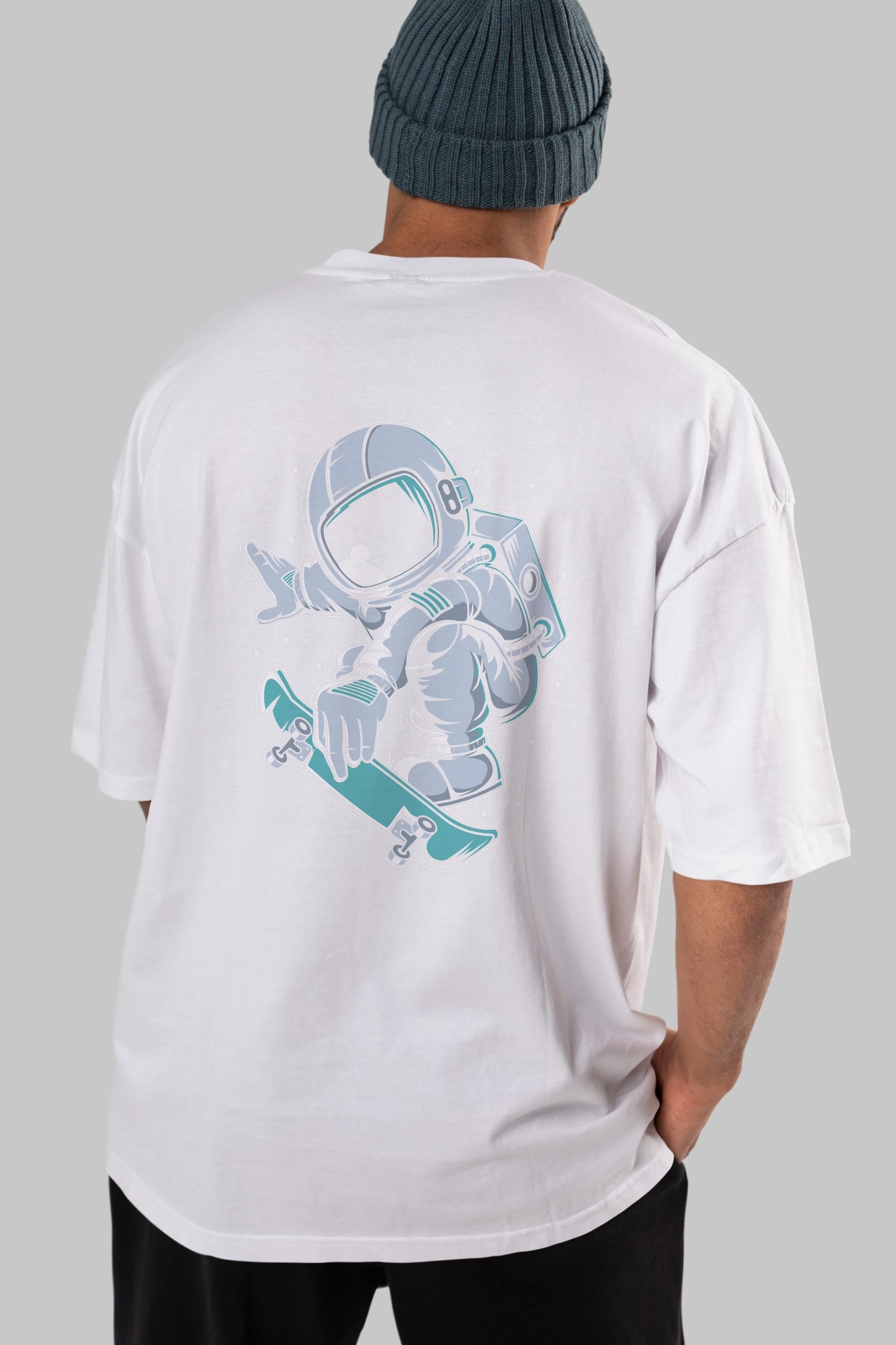 Astronaut Skateboard Jump Arka Baskılı Oversize t-shirt Erkek Kadın Unisex