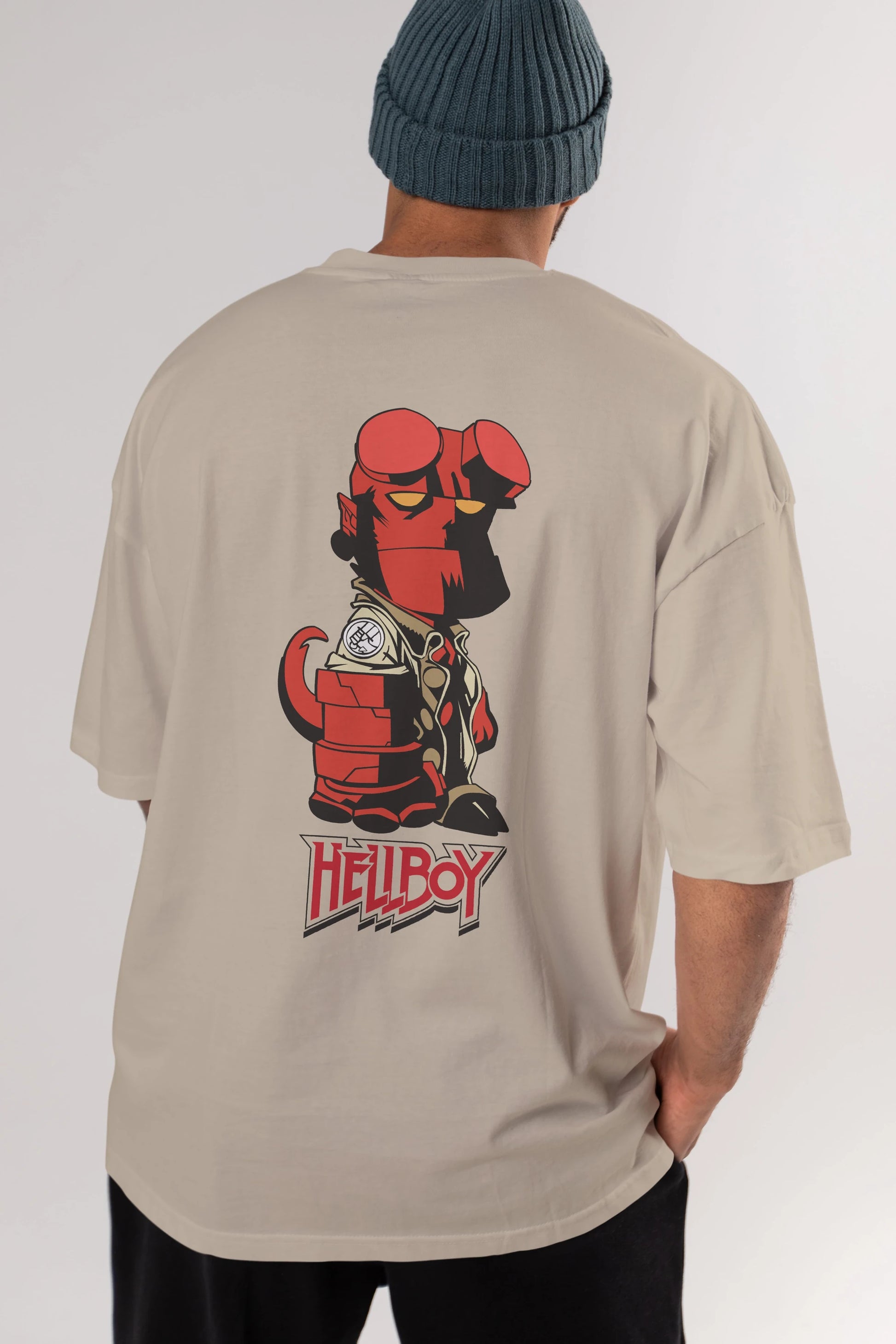 Hellboy (1) Arka Baskılı Oversize t-shirt Erkek Kadın Unisex %100 Pamuk Bisiklet Yaka tişort