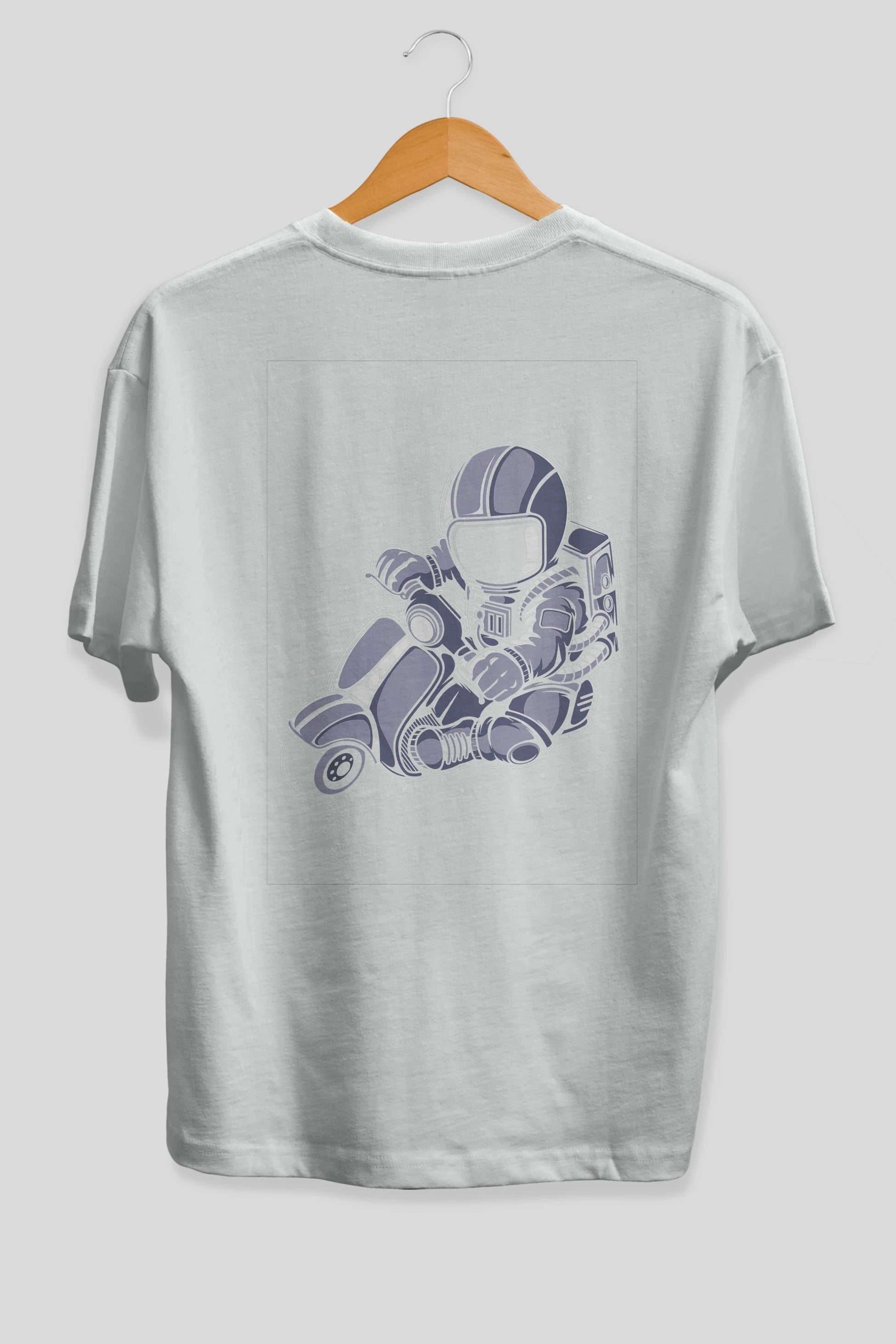 Astronaut Scooter (2) Arka Baskılı Oversize t-shirt Erkek Kadın Unisex