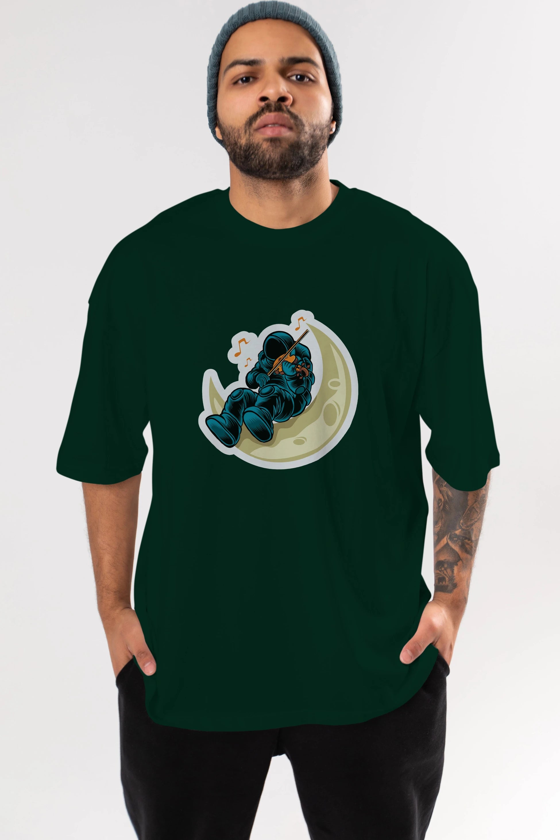Playing Vionist in Space Sticker Ön Baskılı Oversize t-shirt Erkek Kadın Unisex