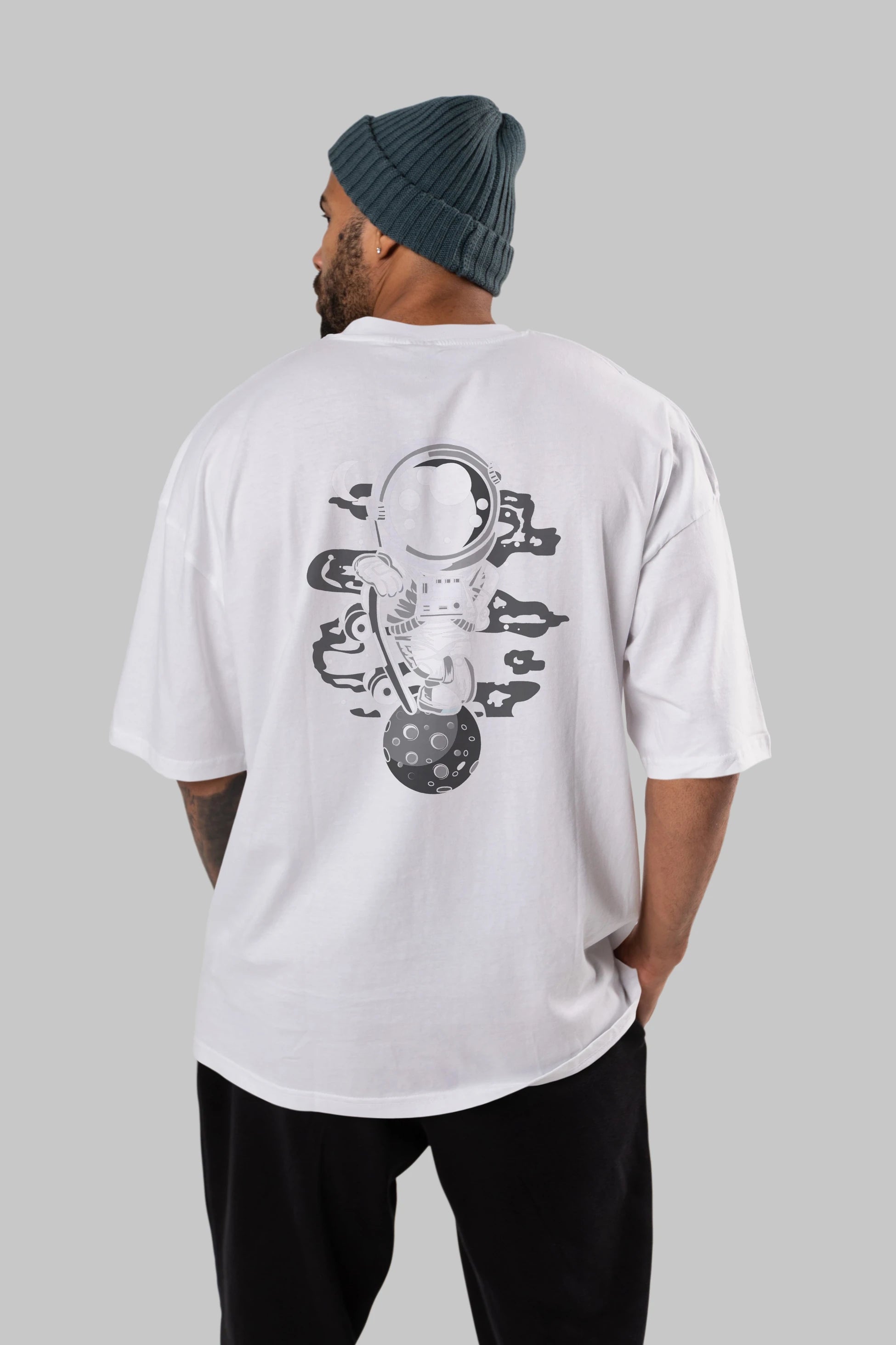 Astronaut Skater Boy Arka Baskılı Oversize t-shirt Erkek Kadın Unisex